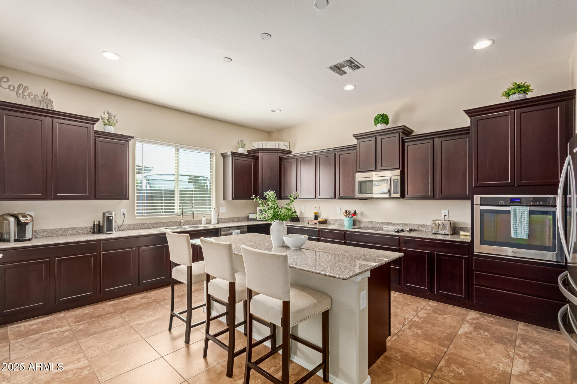 22689 E MUNOZ Street