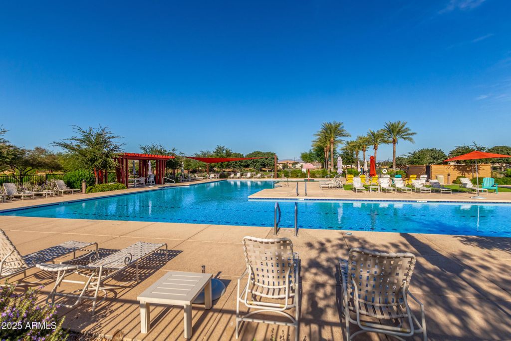 Photo of 22689 E Munoz Street, Queen Creek, AZ 85142 (MLS # 6940554)