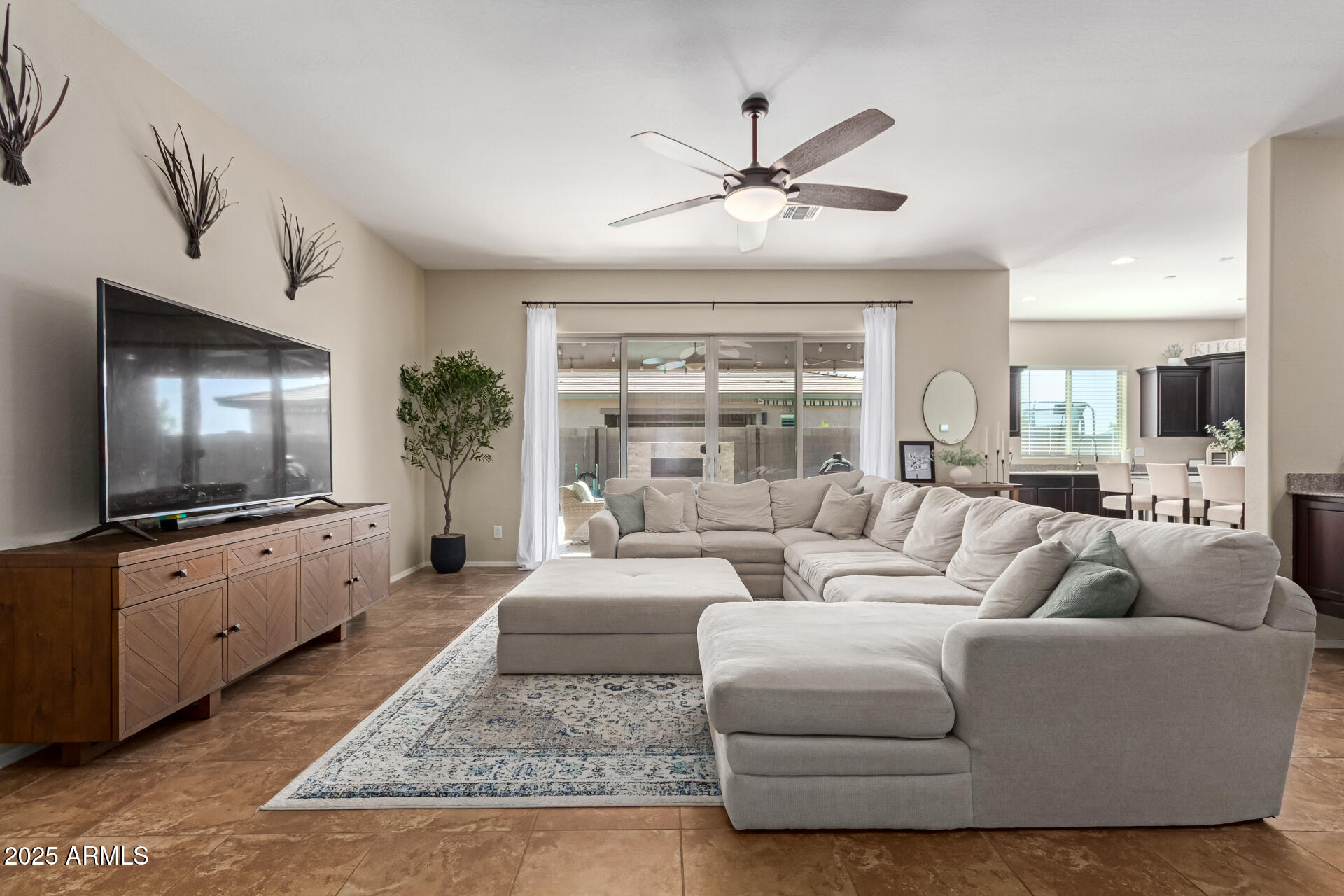 22689 E MUNOZ Street