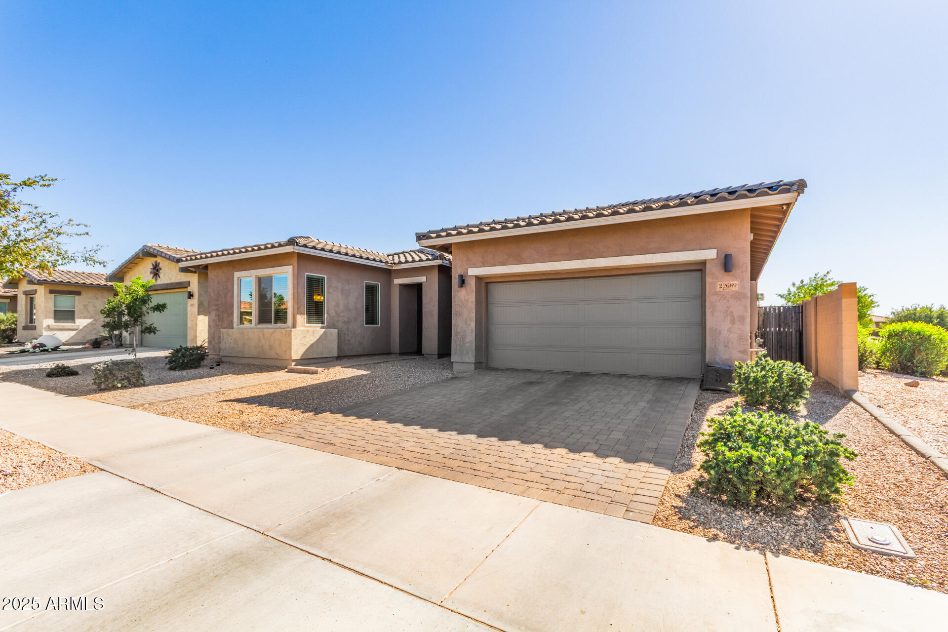 22689 E MUNOZ Street