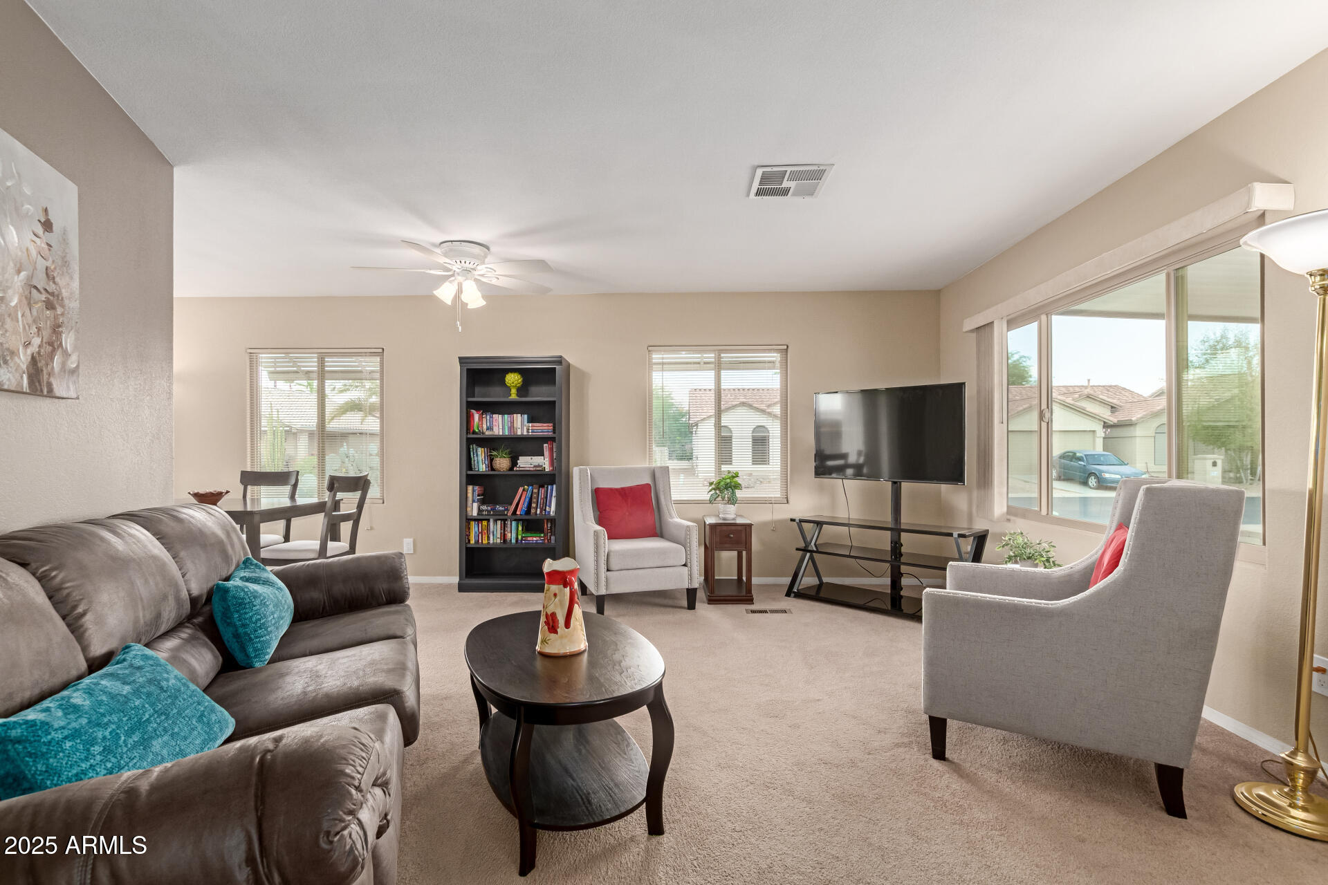 8905 E INDIANA Avenue