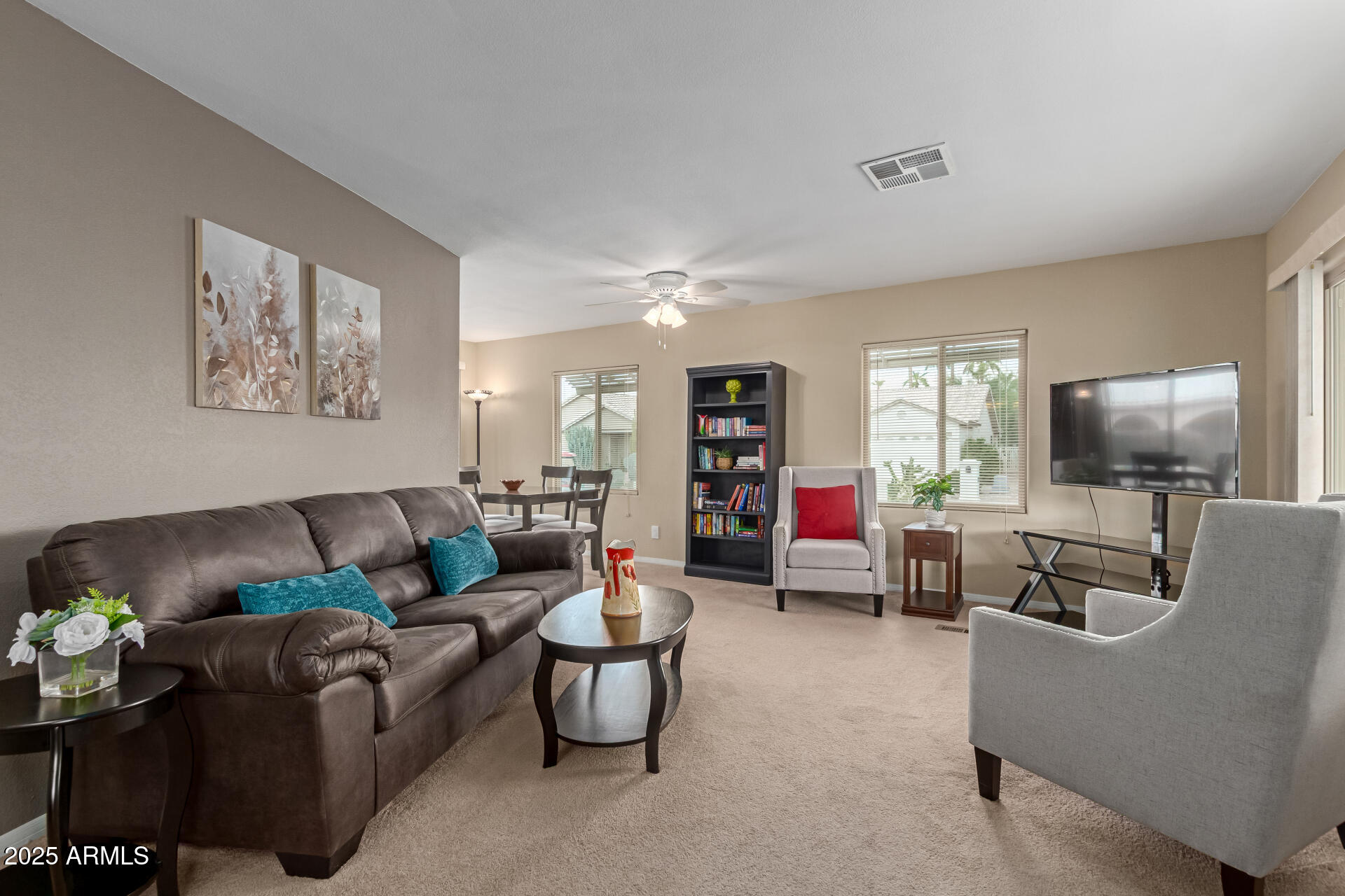 8905 E INDIANA Avenue