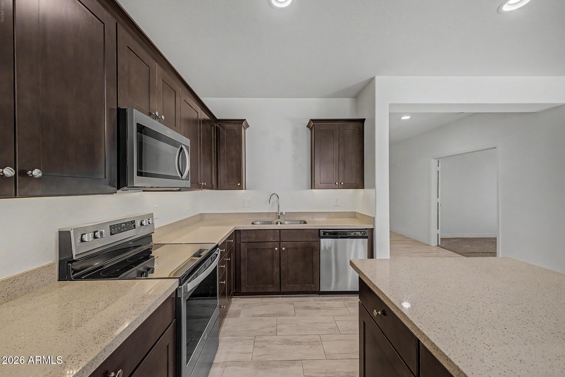 WEST POINTE VILLAGE - Residential
