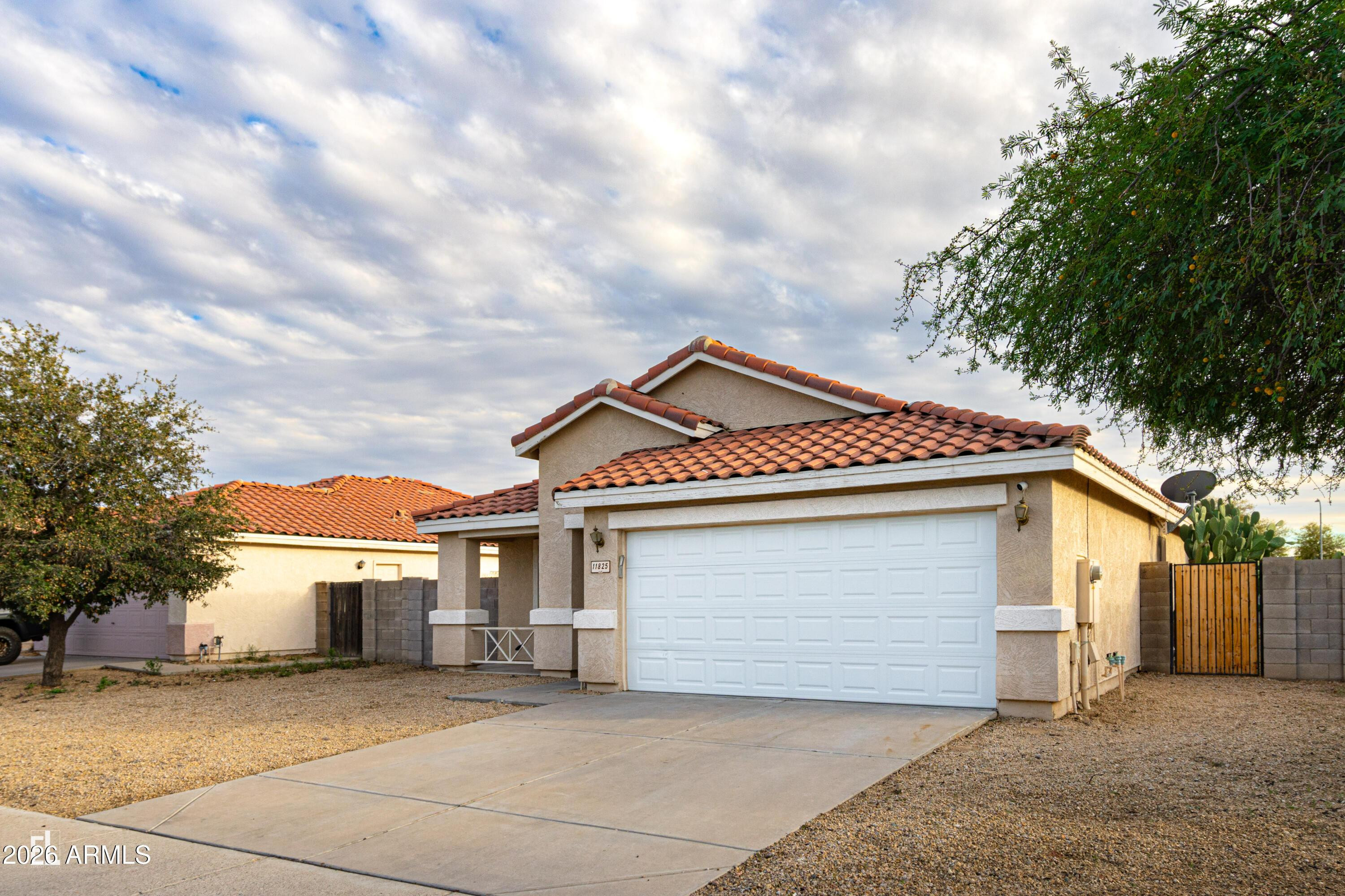 11825 W Edgemont Avenue