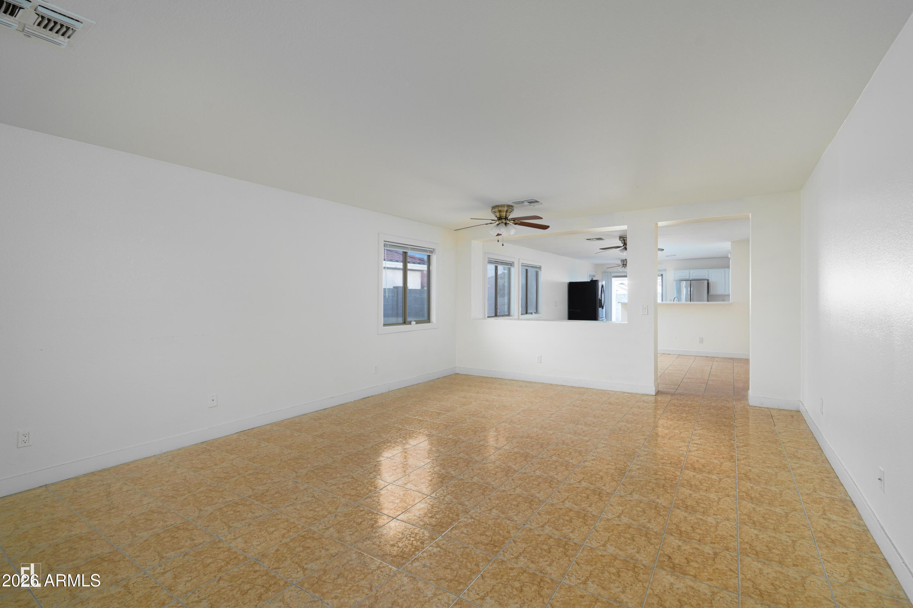 11825 W Edgemont Avenue