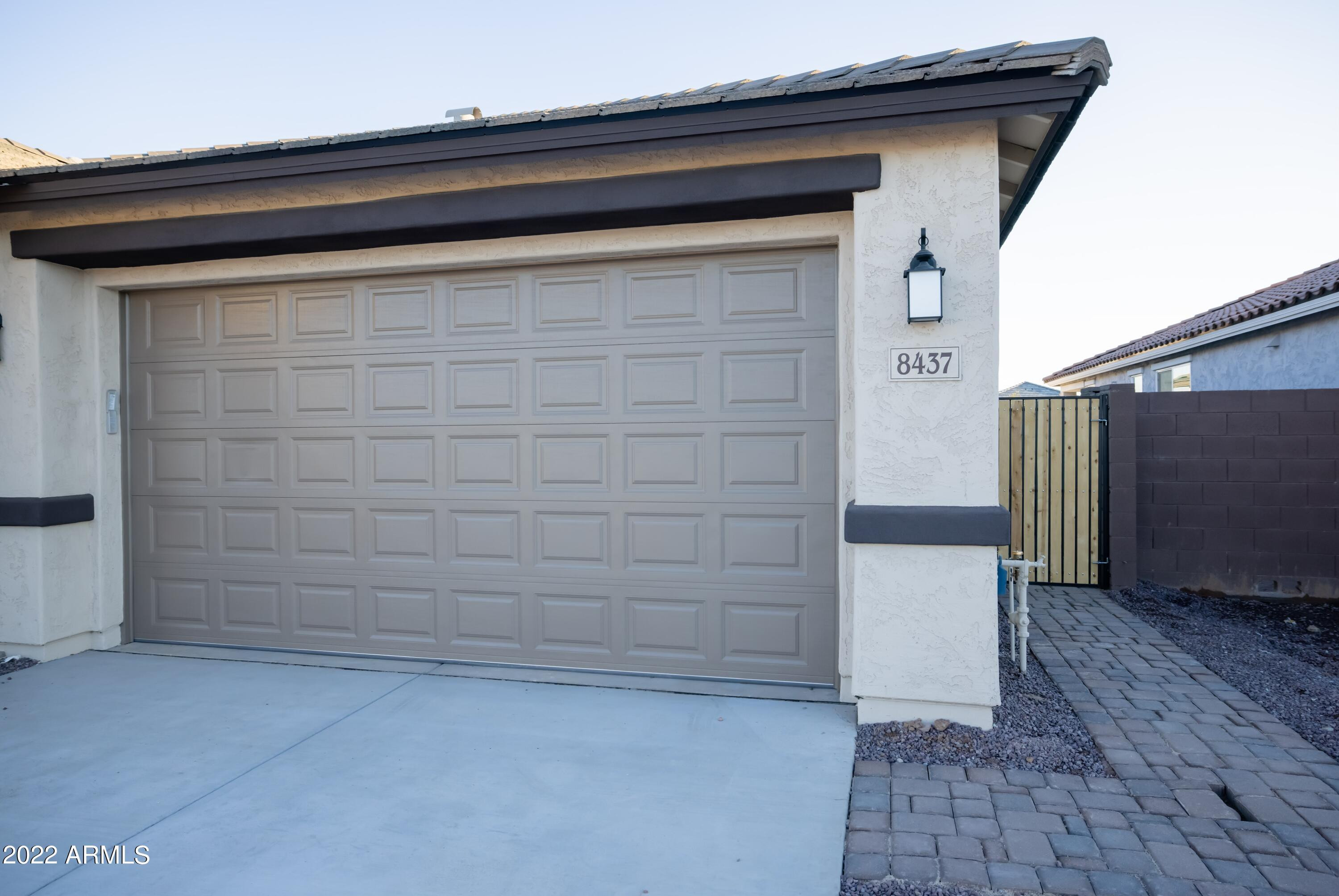 8437 W Medlock Drive