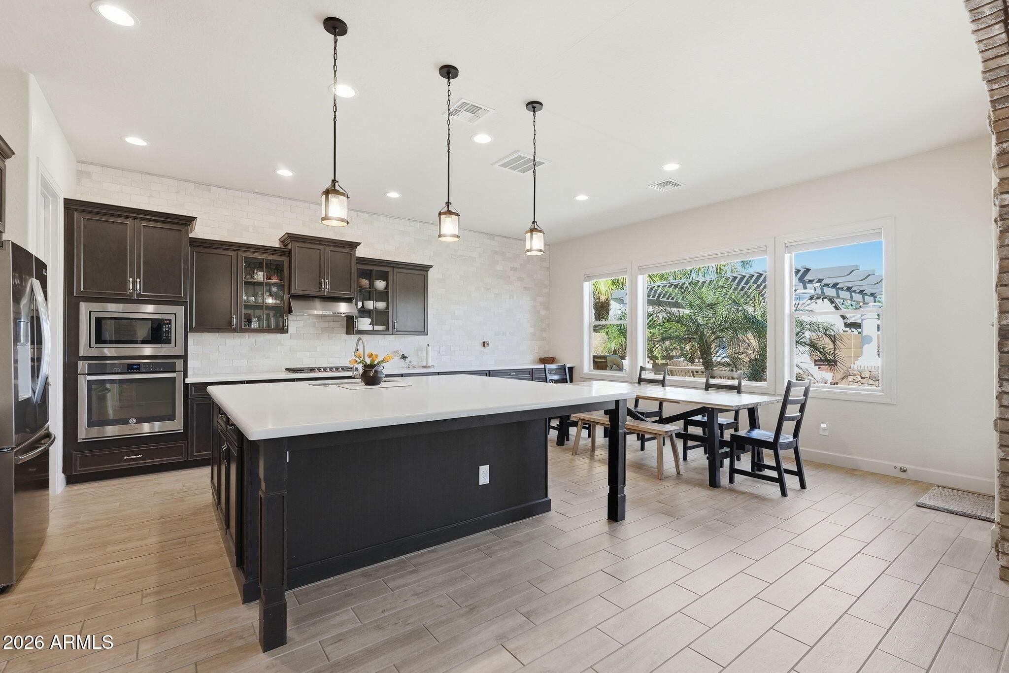 22300 E QUINTERO Road