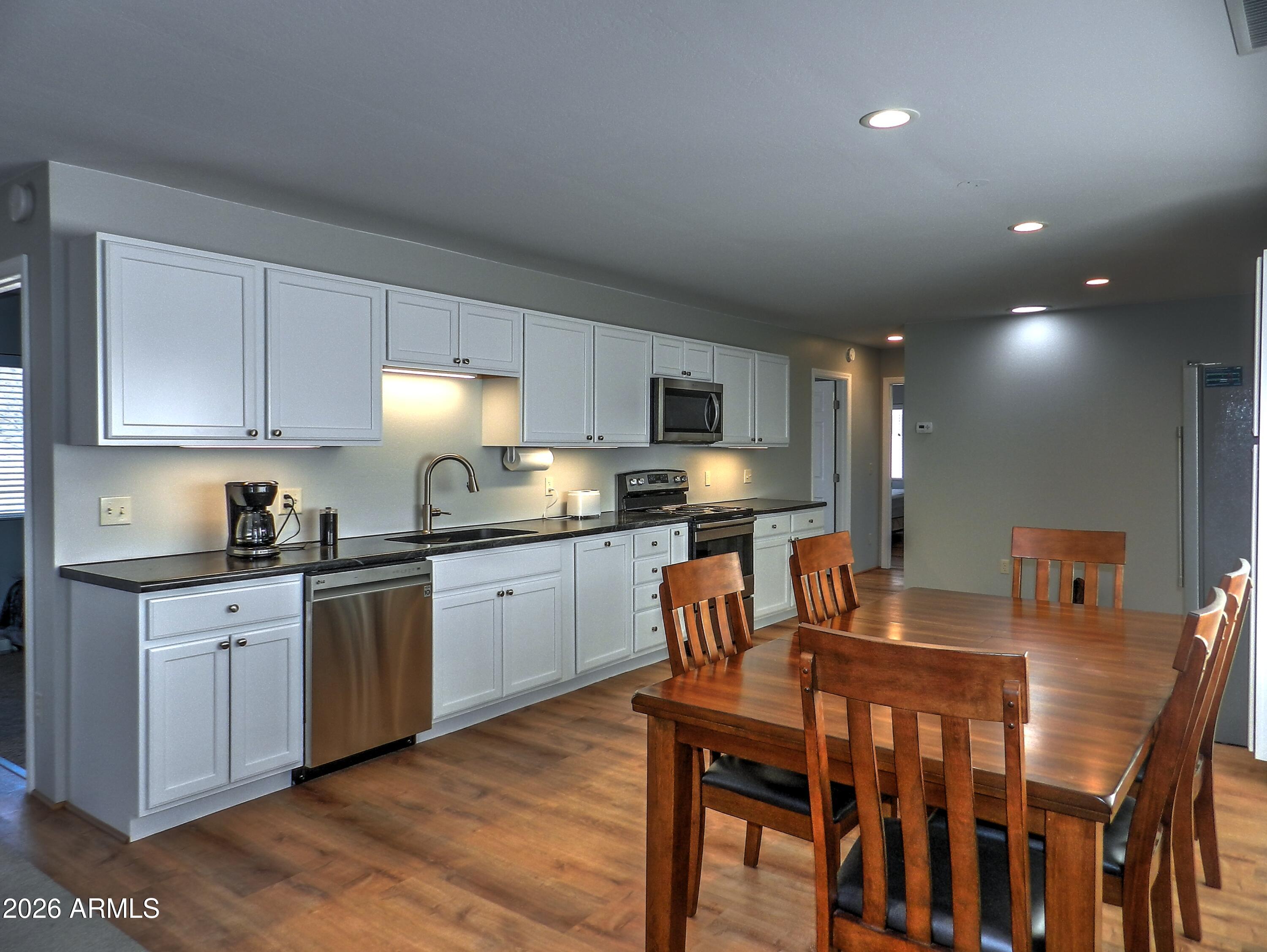 3960 E Lake Shore Drive