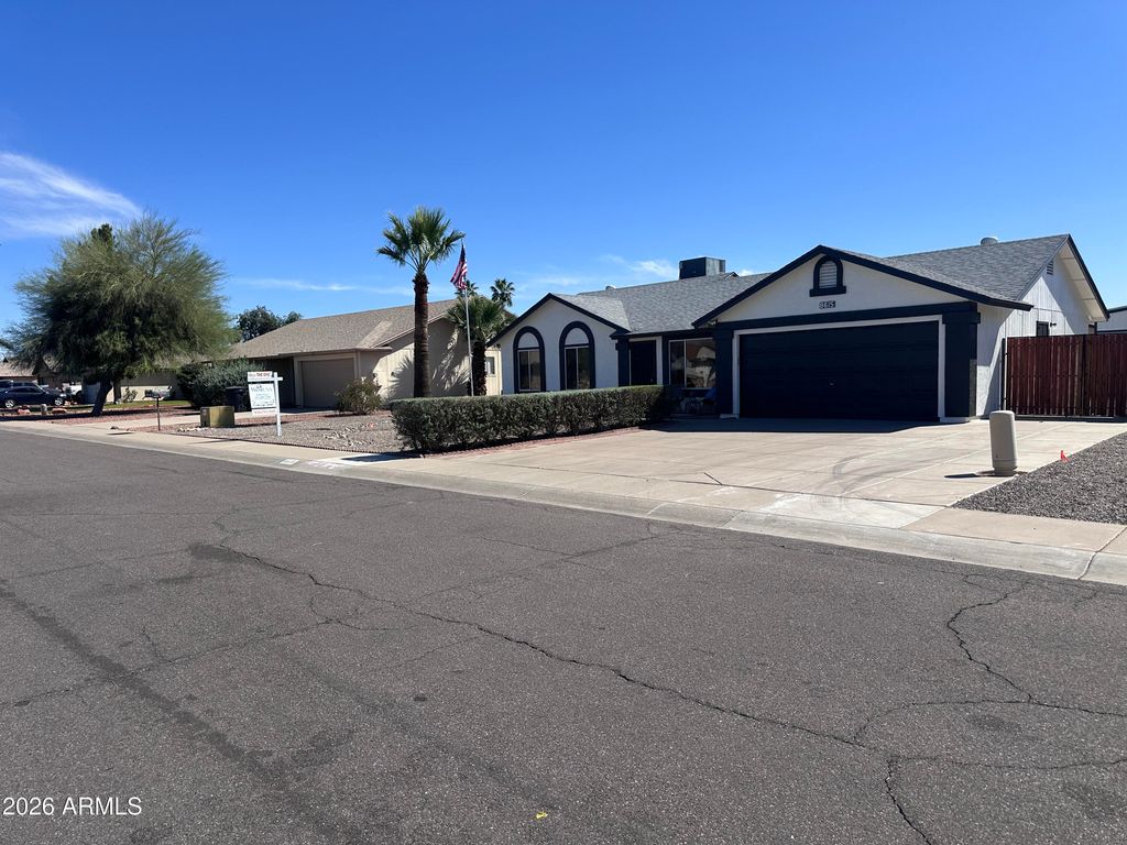 Photo of 8615 W Townley Avenue, Peoria, AZ 85345 (MLS # 6997593)