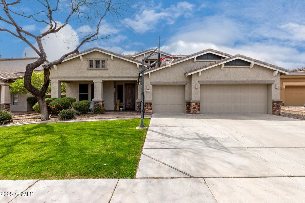 Photo of 30246 N 123rd Lane, Peoria, AZ 85383 (MLS # 6925983)