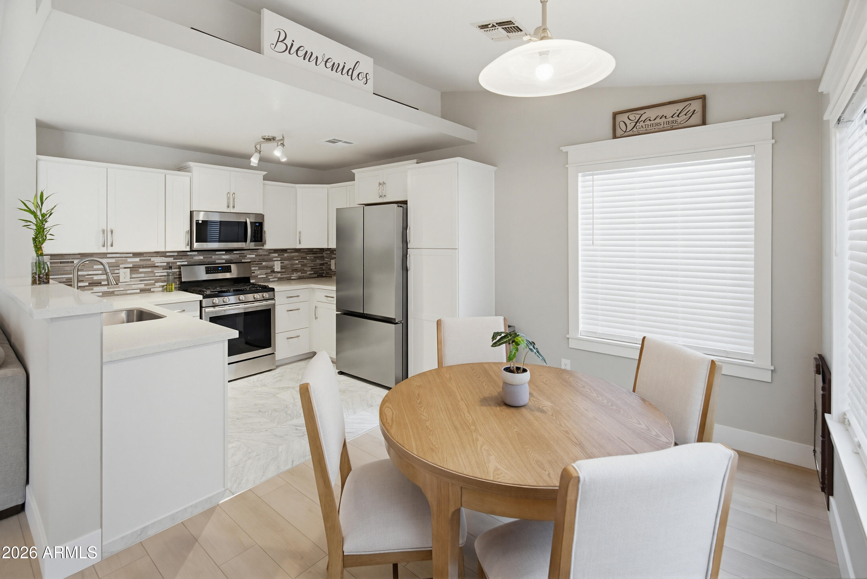 AMBERLEA COTTAGES - Residential