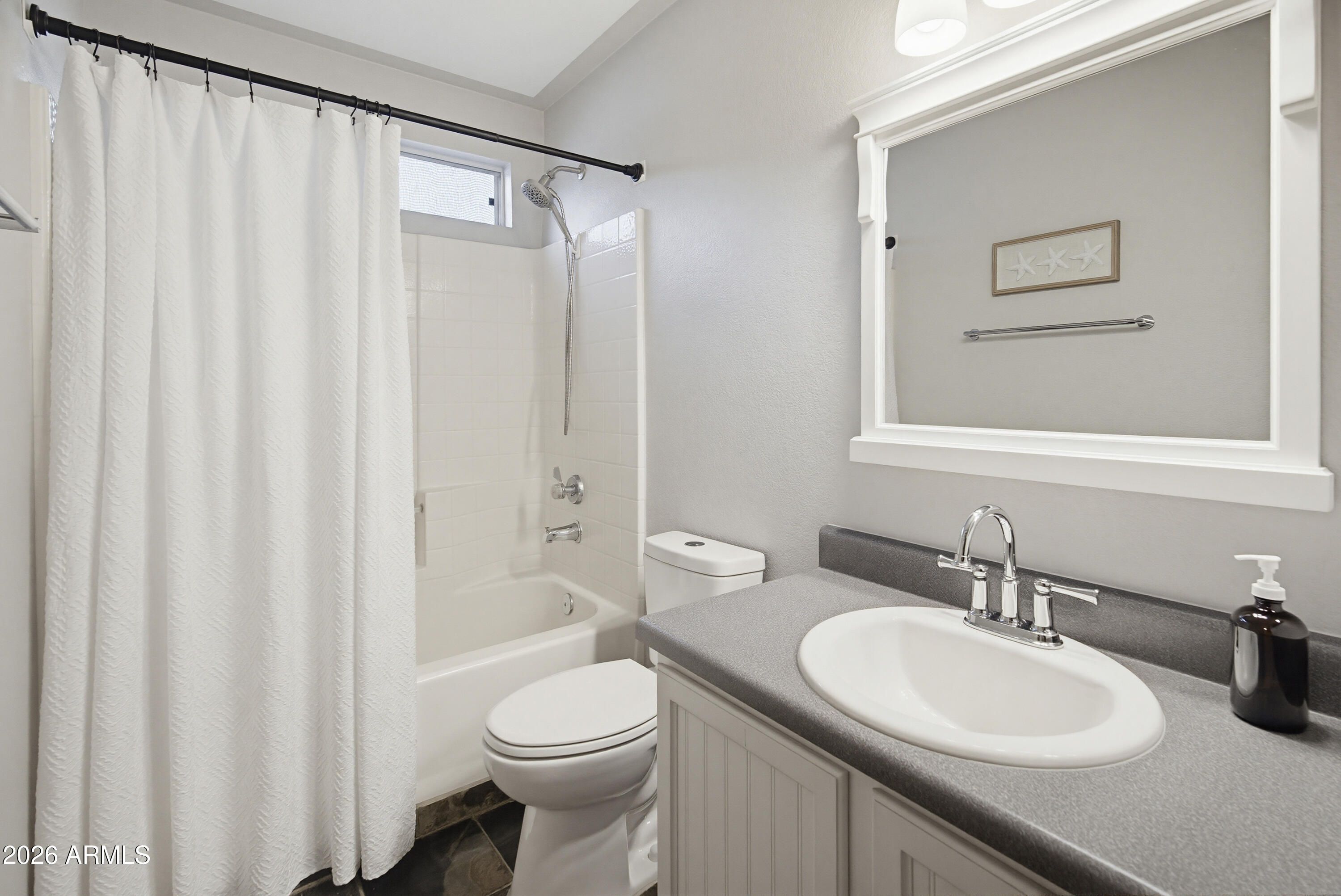 AMBERLEA COTTAGES - Residential