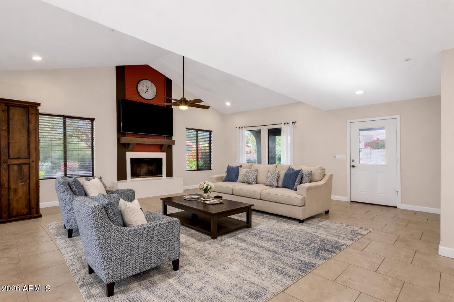 15019 N MAYFLOWER Drive