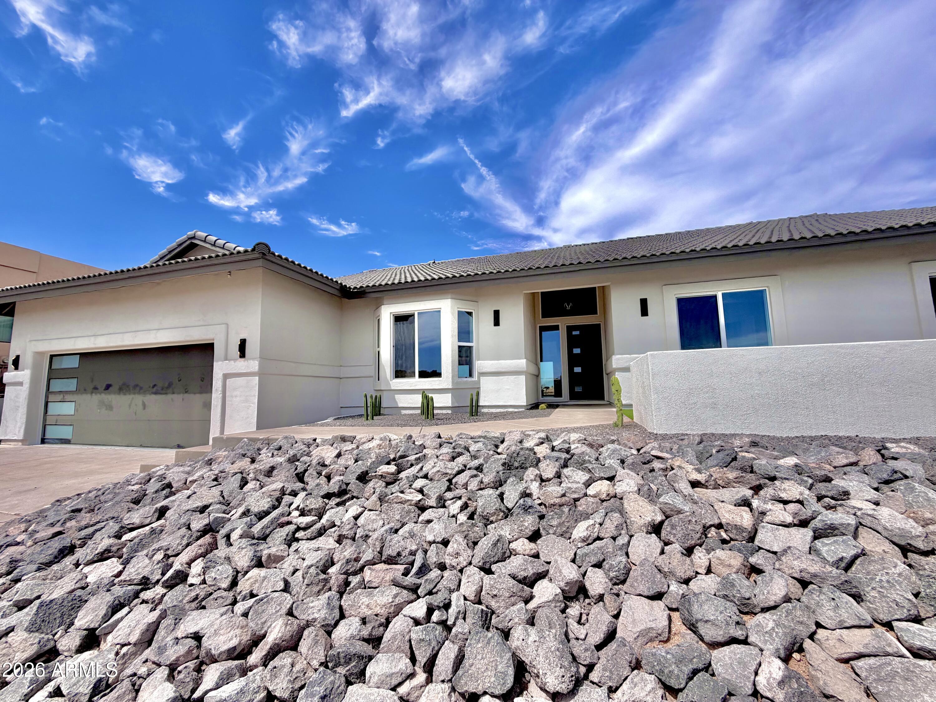 FOUNTAIN HILLS AZ FP 604C BLK 239 REPLAT - Residential