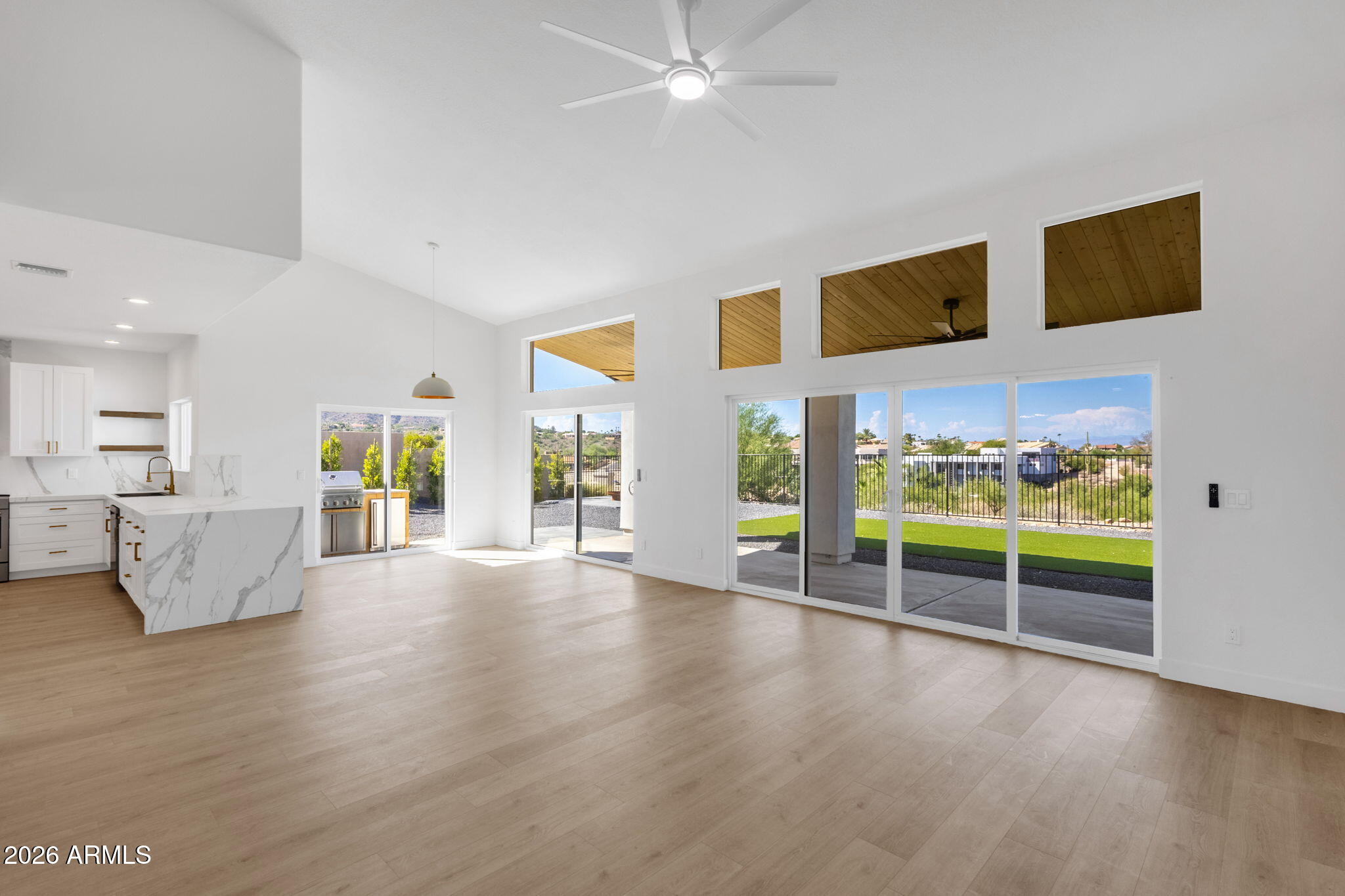 15520 E SUNBURST Drive