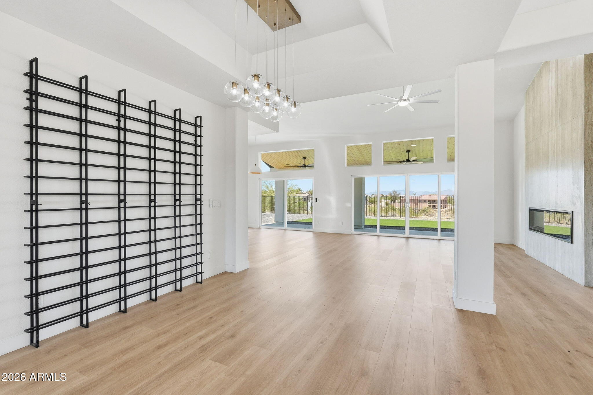 FOUNTAIN HILLS AZ FP 604C BLK 239 REPLAT - Residential