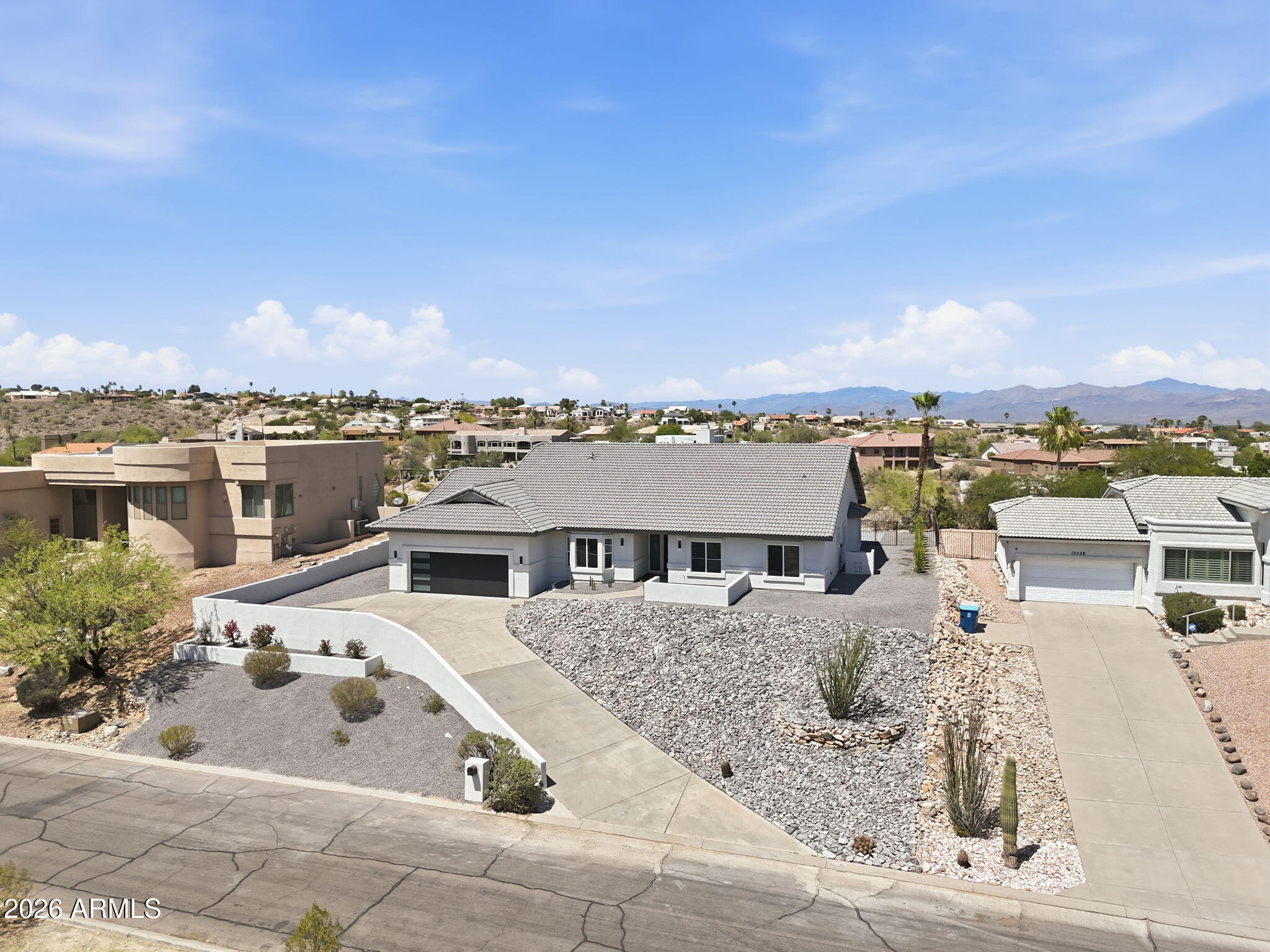 FOUNTAIN HILLS AZ FP 604C BLK 239 REPLAT - Residential