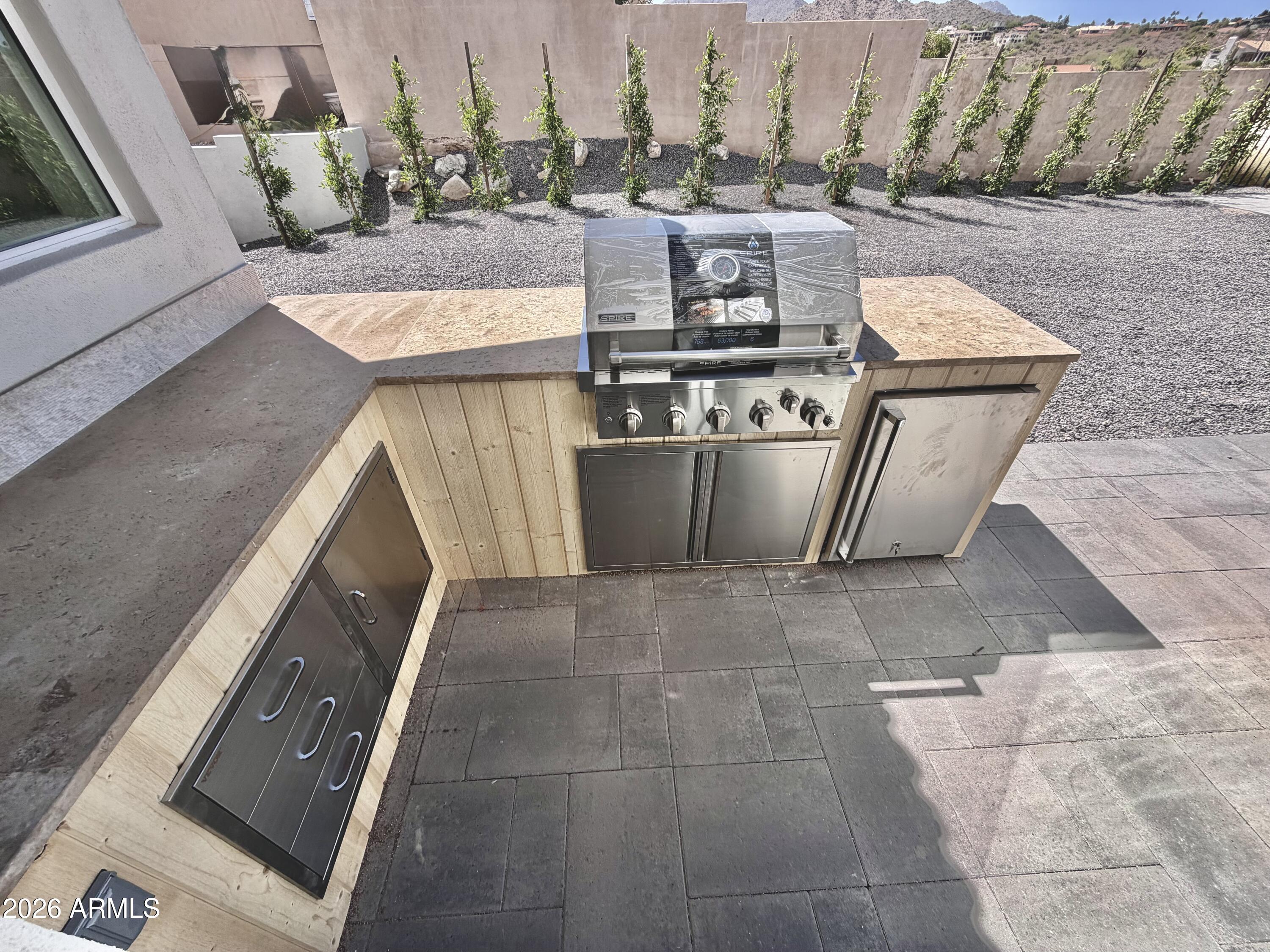 FOUNTAIN HILLS AZ FP 604C BLK 239 REPLAT - Residential
