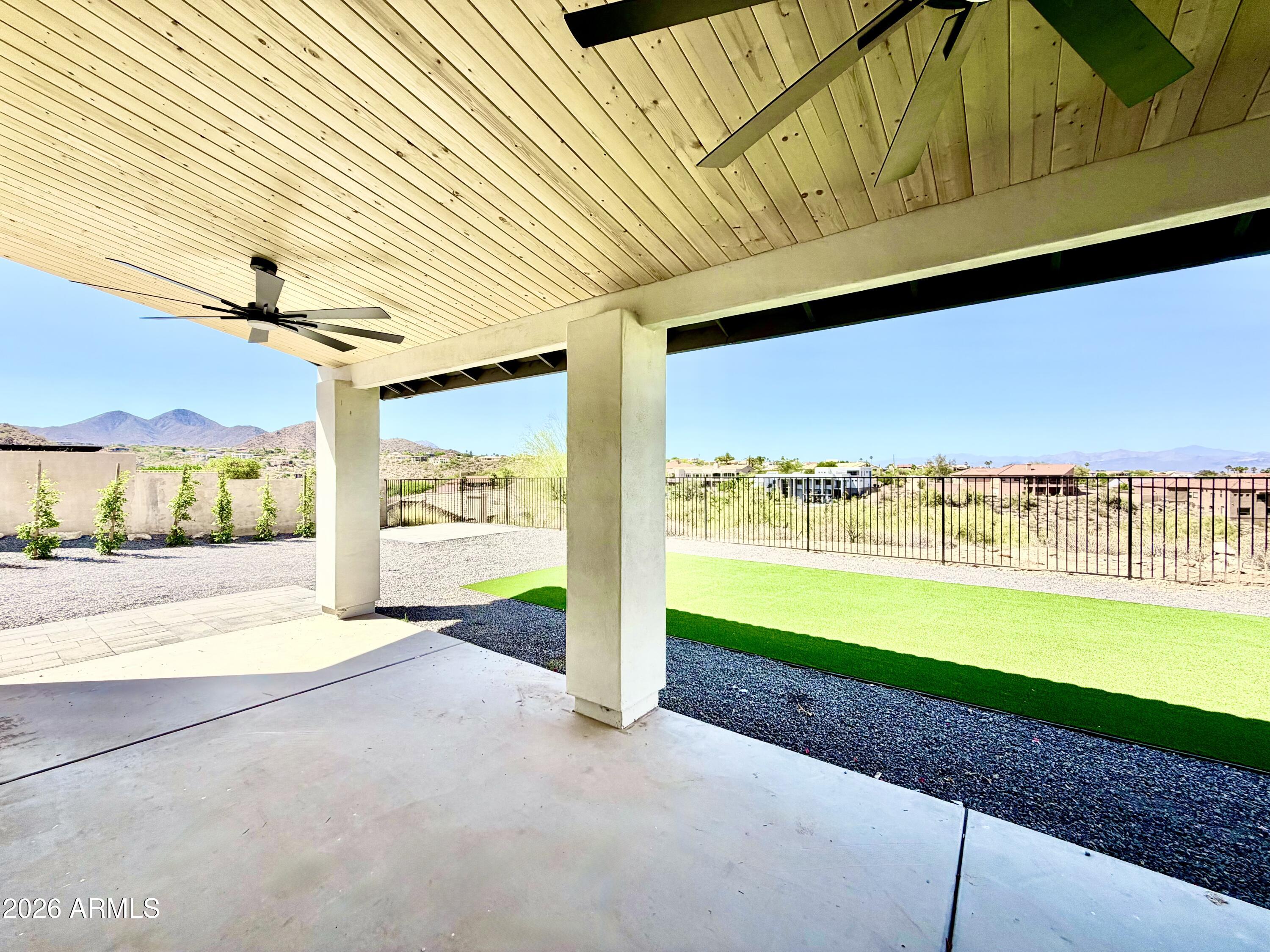 FOUNTAIN HILLS AZ FP 604C BLK 239 REPLAT - Residential