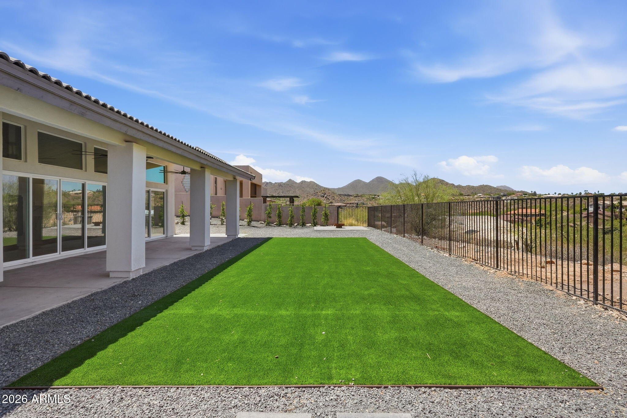 FOUNTAIN HILLS AZ FP 604C BLK 239 REPLAT - Residential