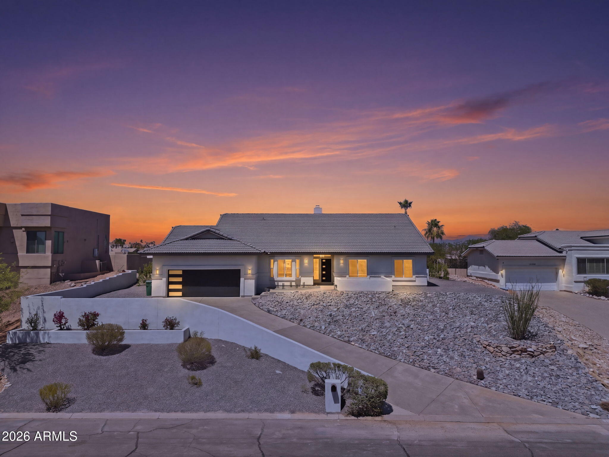 FOUNTAIN HILLS AZ FP 604C BLK 239 REPLAT - Residential