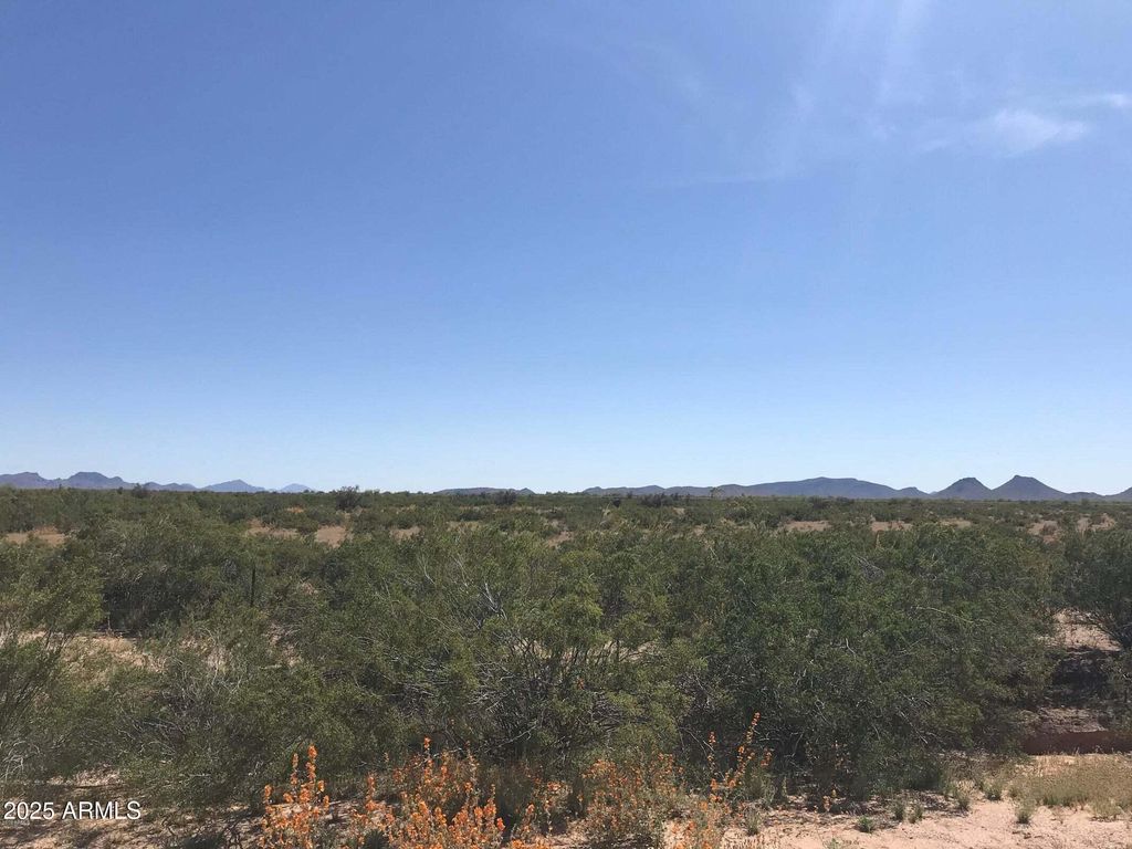 Photo of 0 W Connelly Road #-, Casa Grande, AZ 85193 (MLS # 6909188)