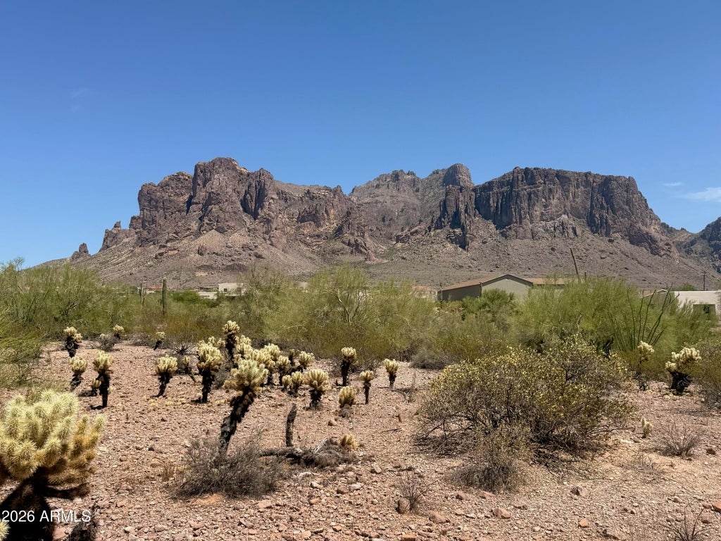 Photo of 0 N Sixshooter Road #1, Apache Junction, AZ 85119 (MLS # 7063163)
