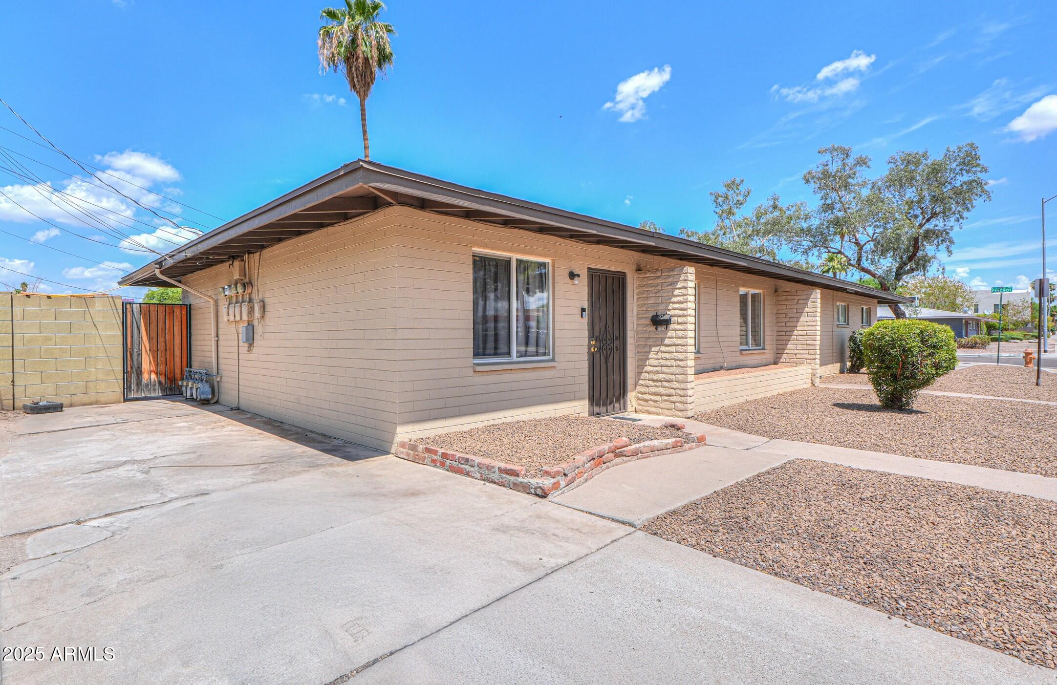 3014 N 70TH Street