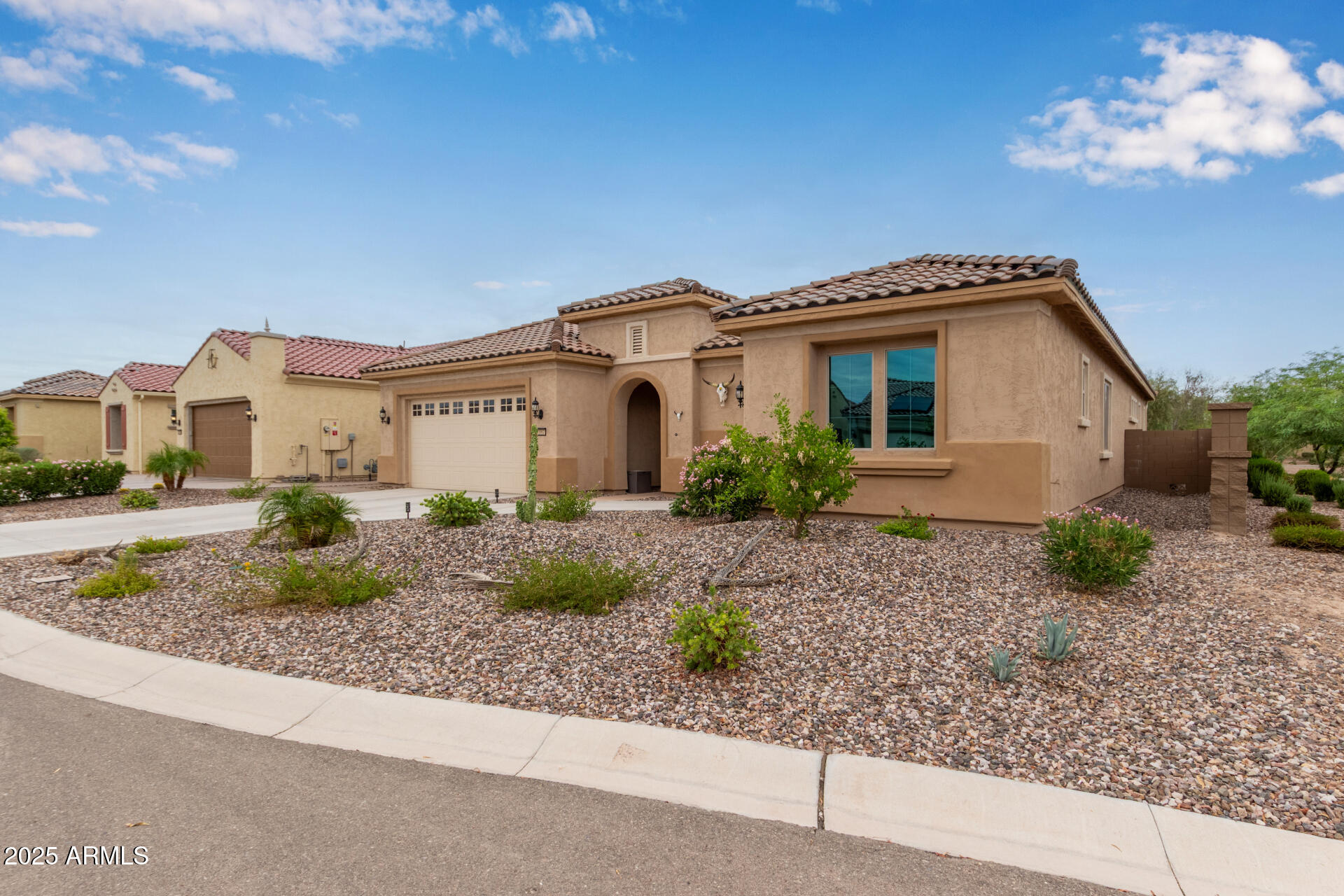 Homes for Sale in Queen Creek Arizona 4 7387 W Cactus Wren Way