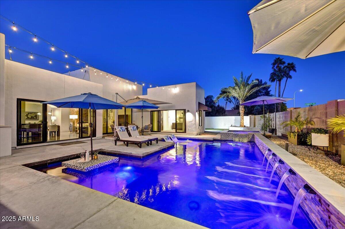 31 E BISHOP Drive