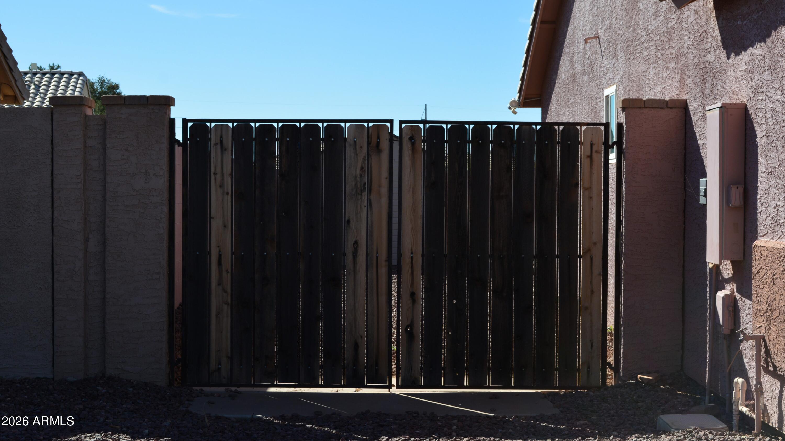 9035 W REVENTON Drive