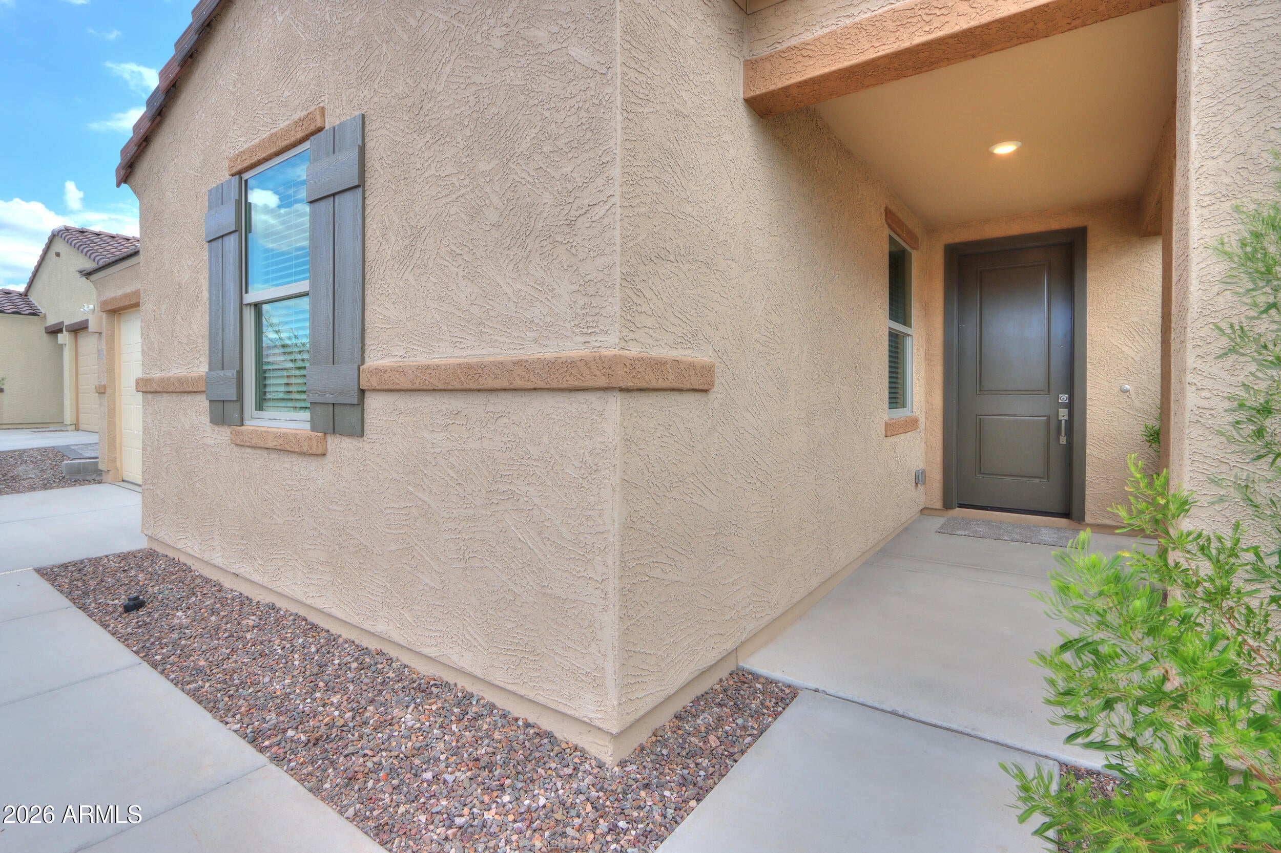 48171 N La Soledad --