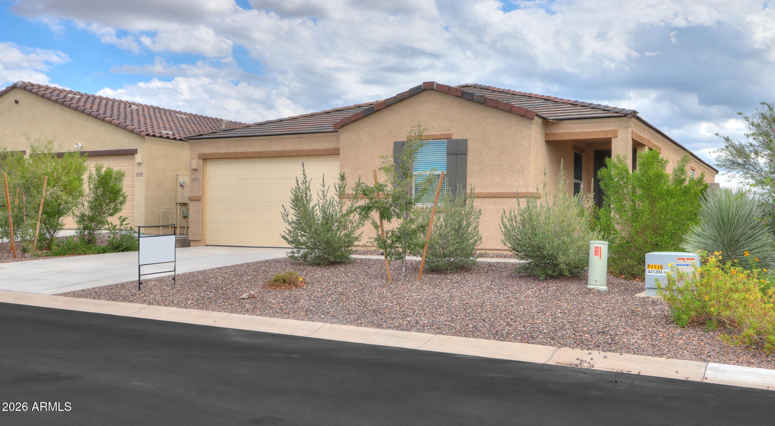 48171 N La Soledad --