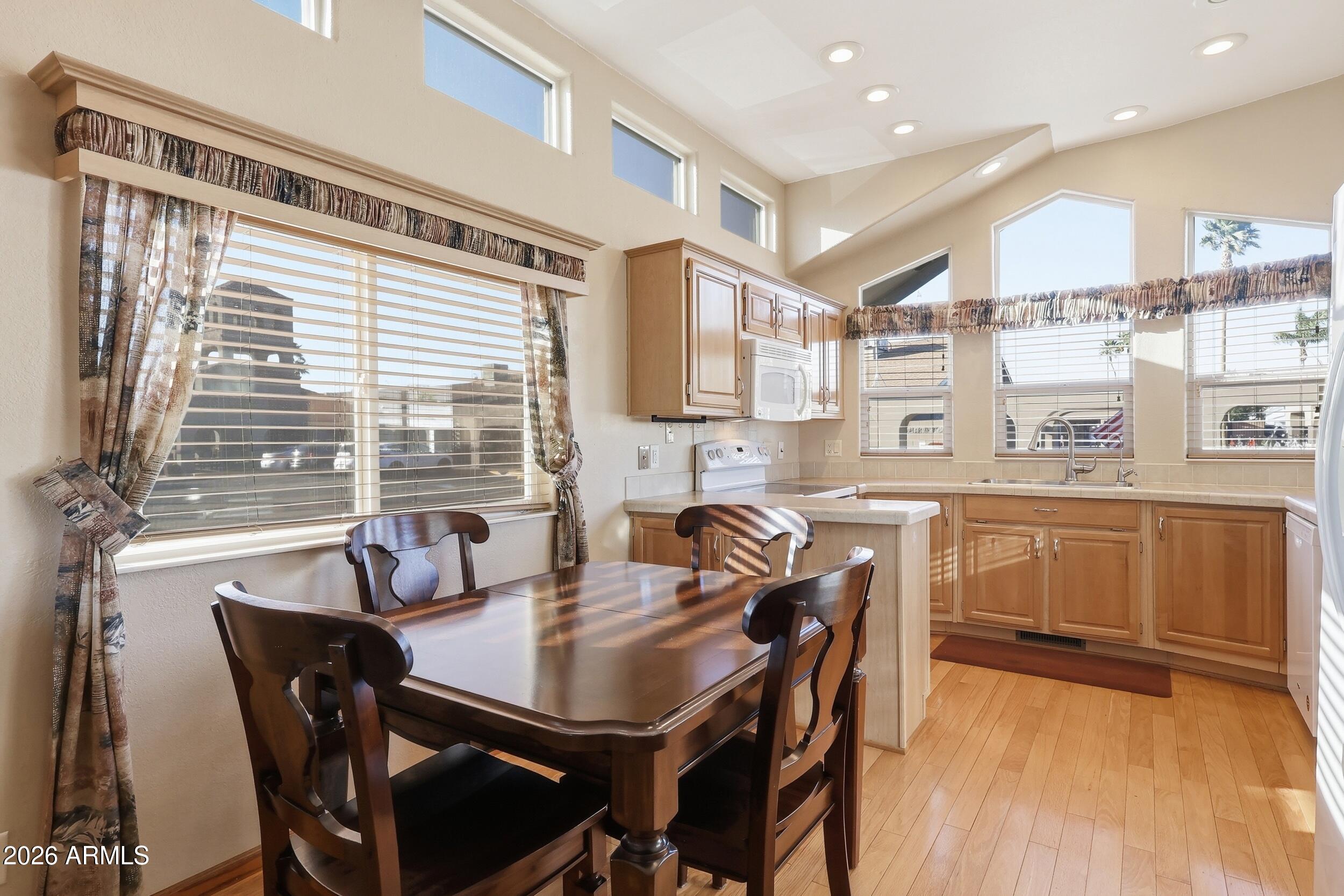 GOLDEN VISTA RV RESORT - Residential