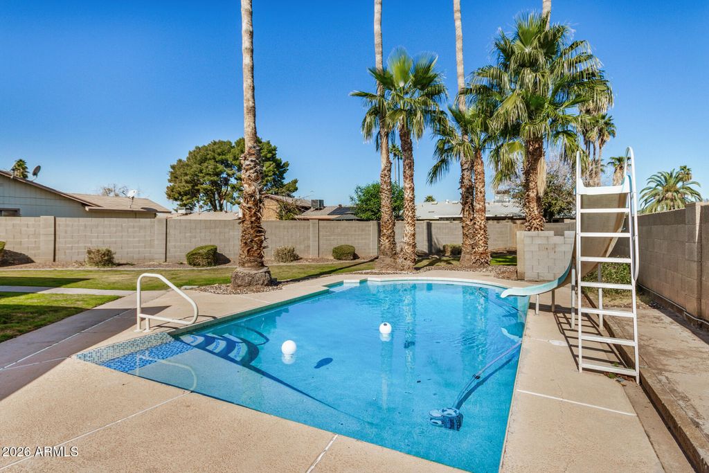 Photo of 6815 S Juniper Street, Tempe, AZ 85283 (MLS # 6979840)