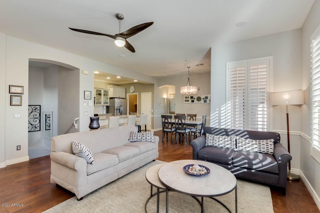 7445 E EAGLE CREST Drive 1077