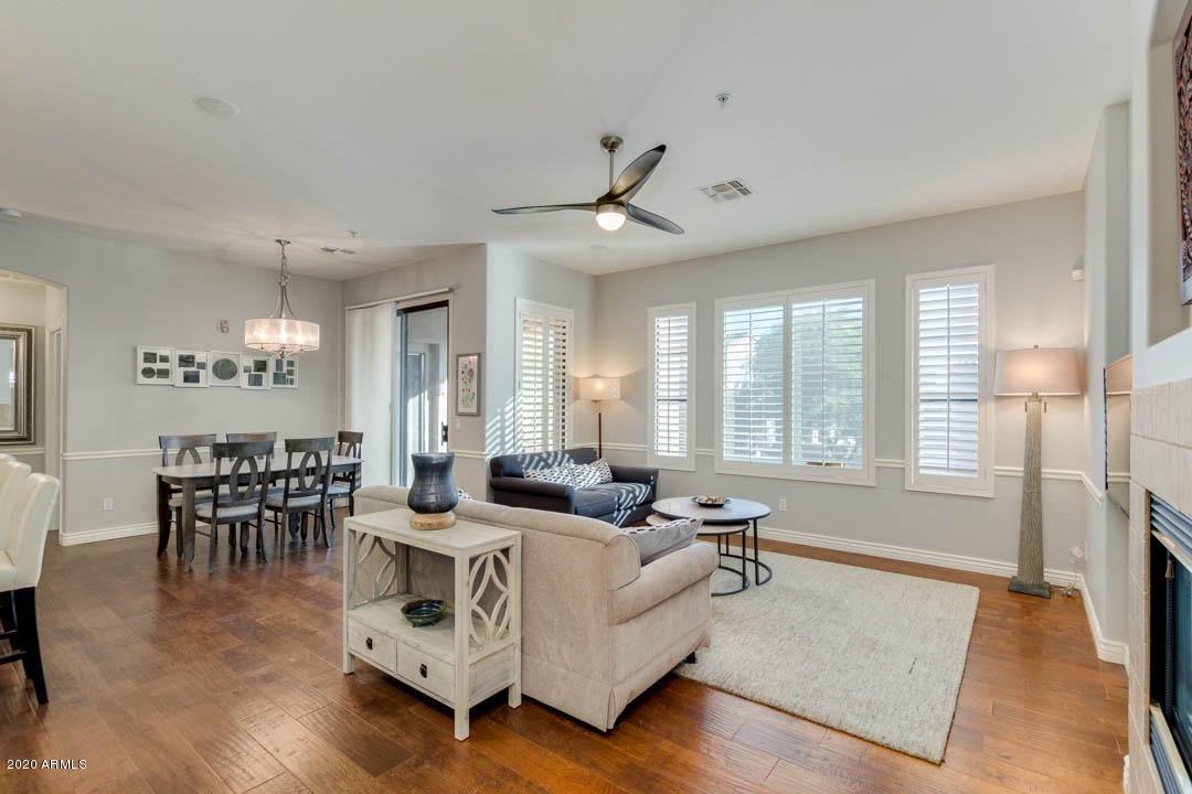 7445 E EAGLE CREST Drive 1077