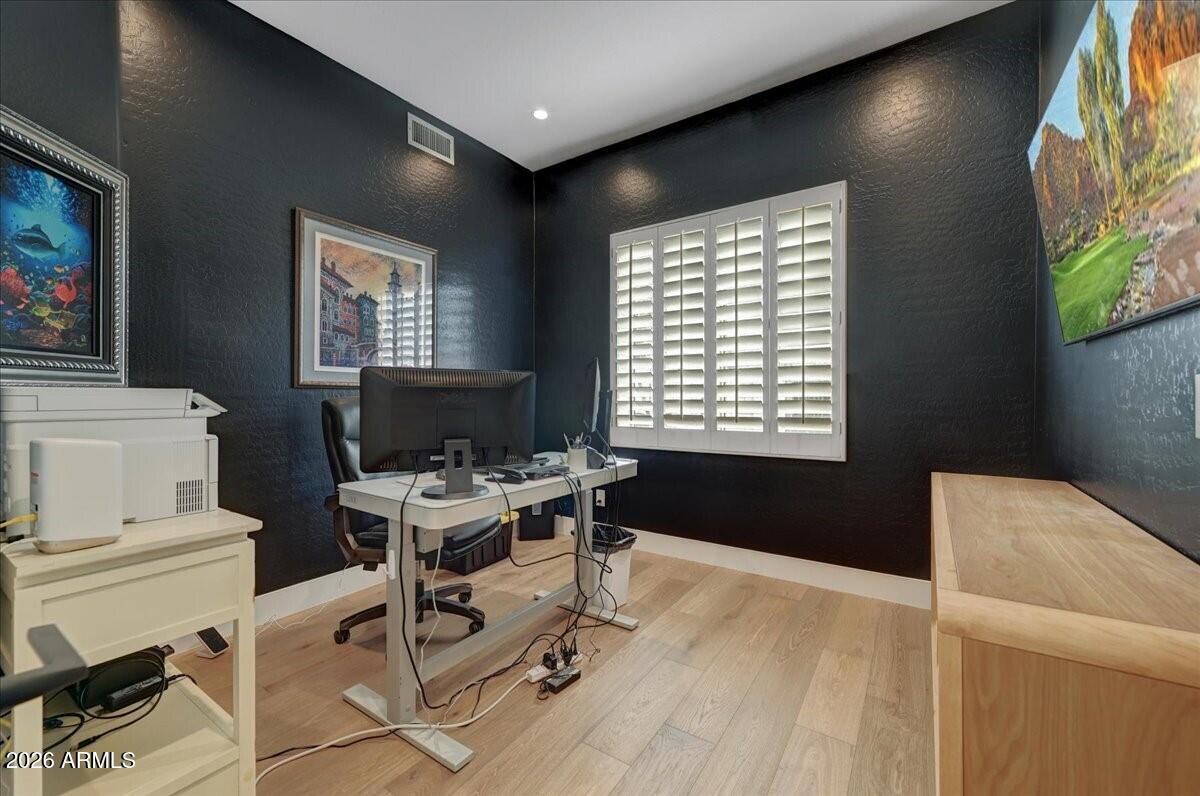 8180 E SHEA Boulevard 1025