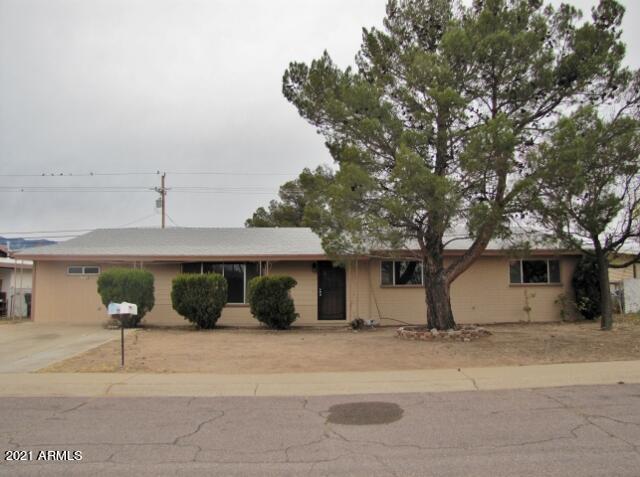 VILLAGE MEADOWS - Residential