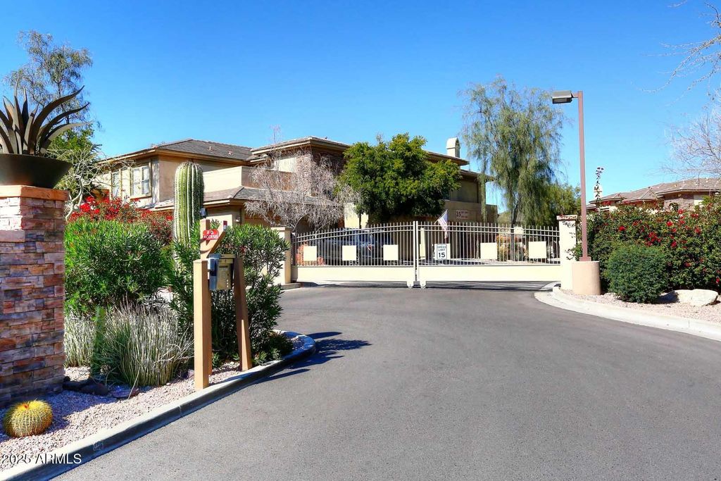Photo of 16800 E El Lago Boulevard #2054, Fountain Hills, AZ 85268 (MLS # 6928491)