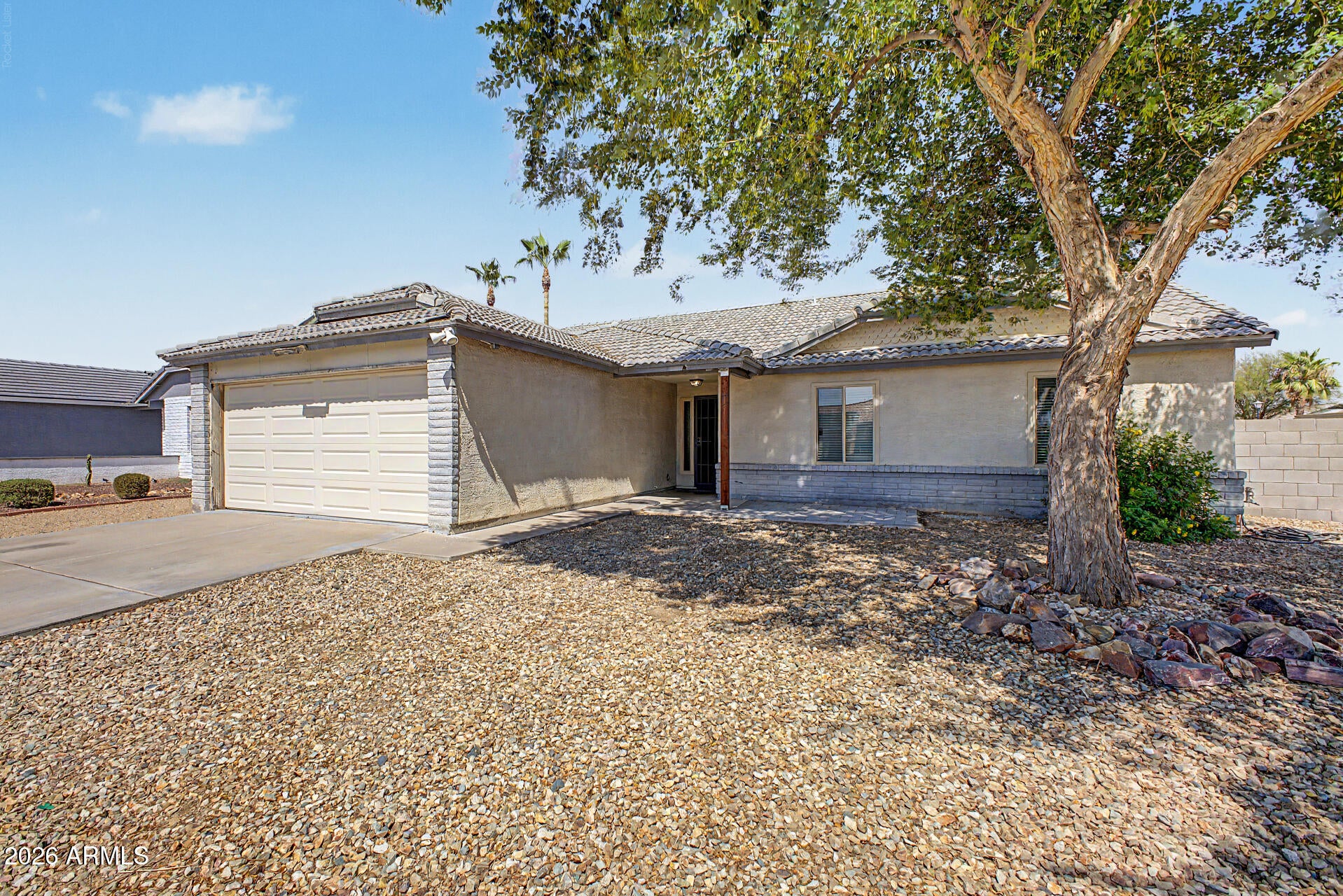 10005 N 64TH Avenue