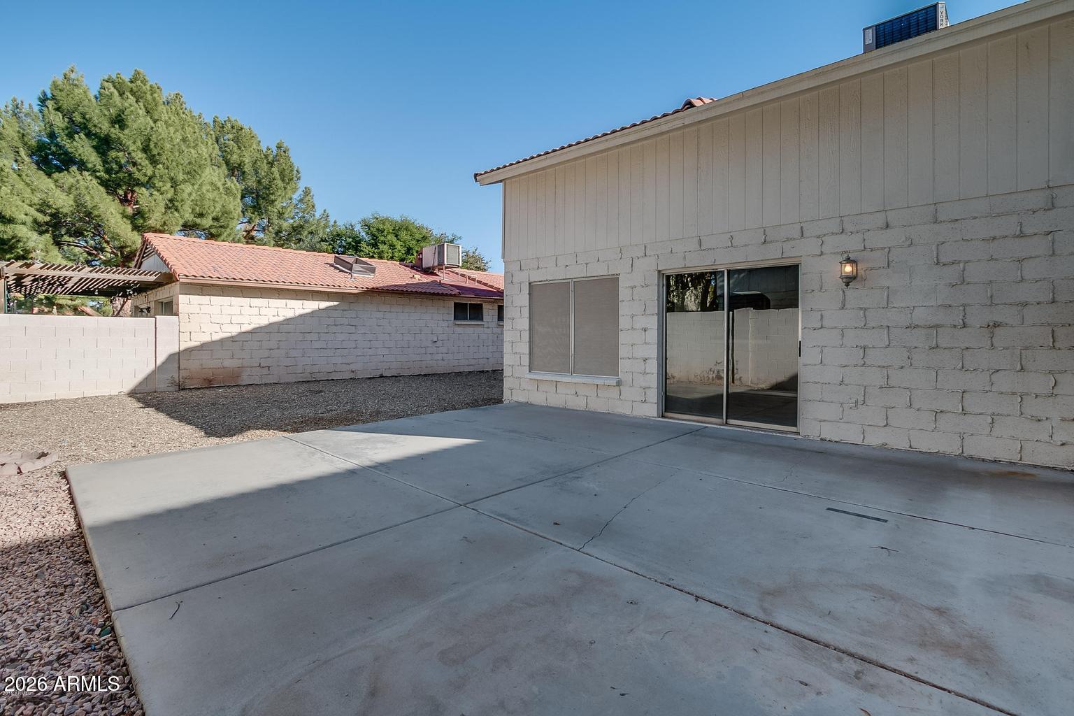 1972 N LEXINGTON Drive