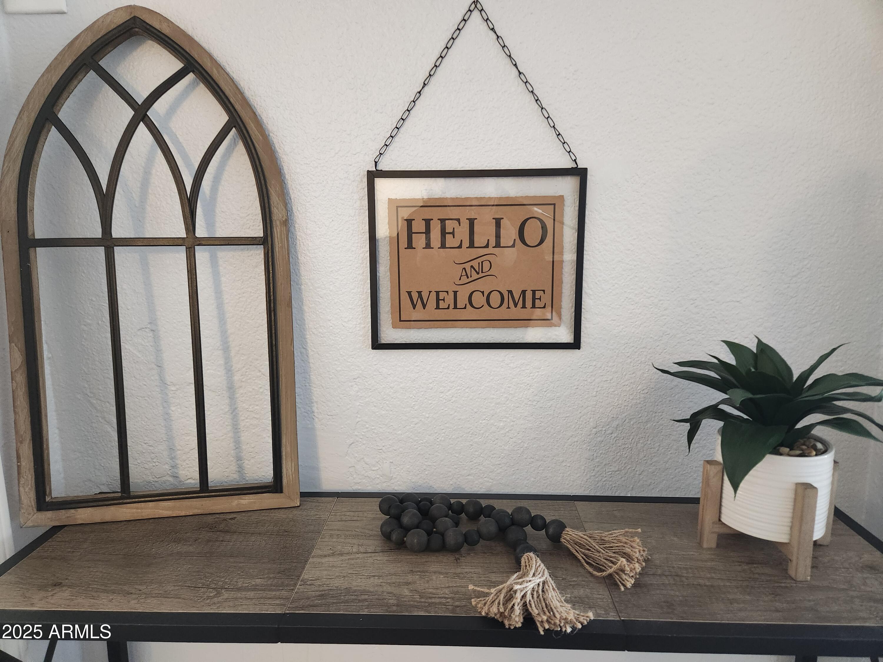 299 S OREGON Street 4