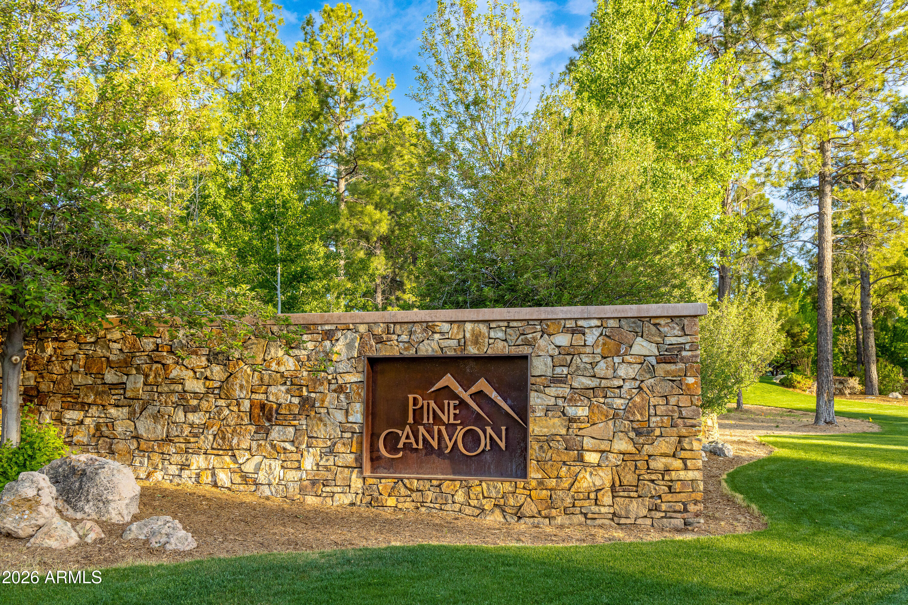 MOUNTAIN VISTA CONDOMINIUMS AT PINE CANYON - Residential