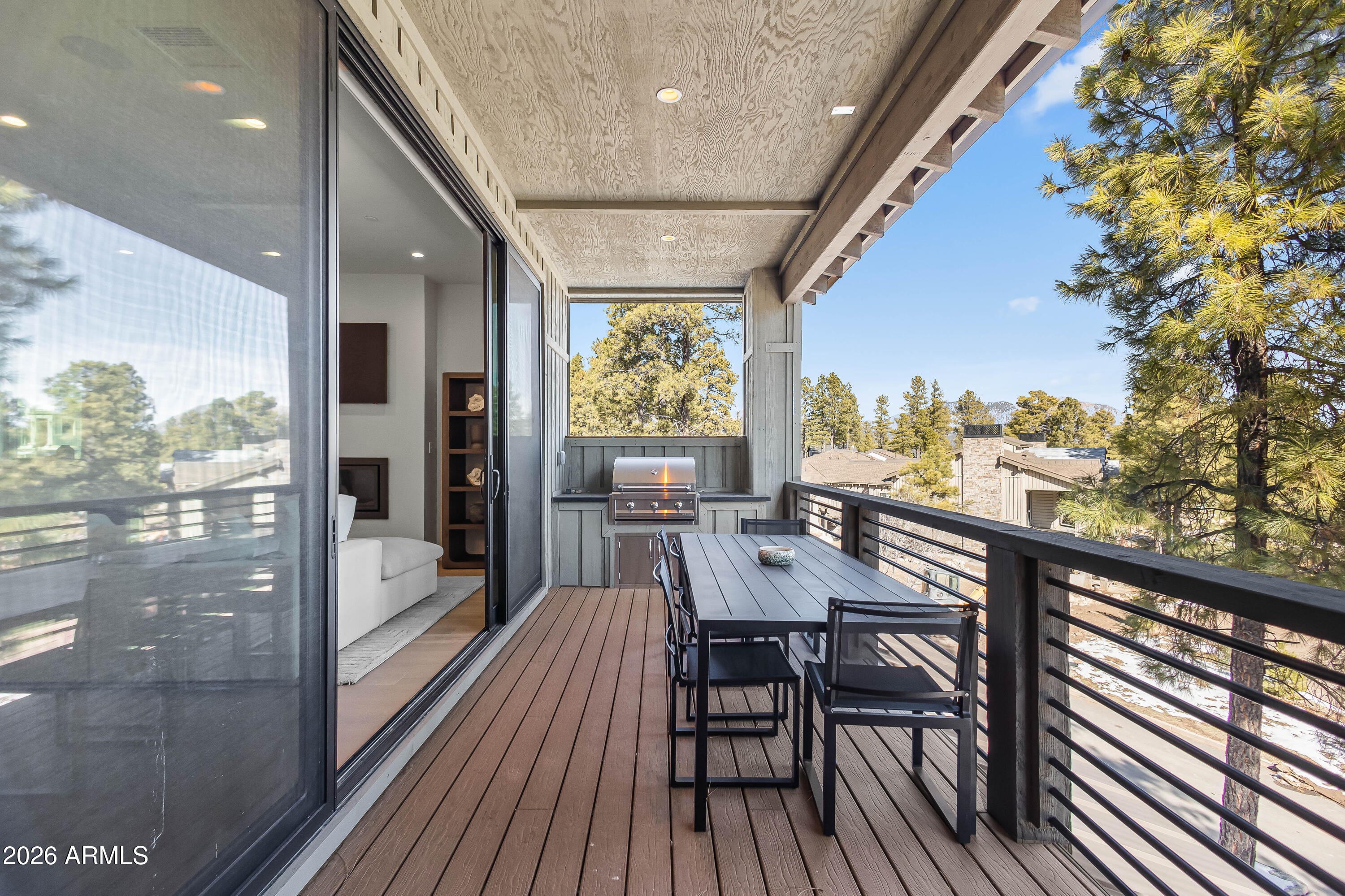 MOUNTAIN VISTA CONDOMINIUMS AT PINE CANYON - Residential