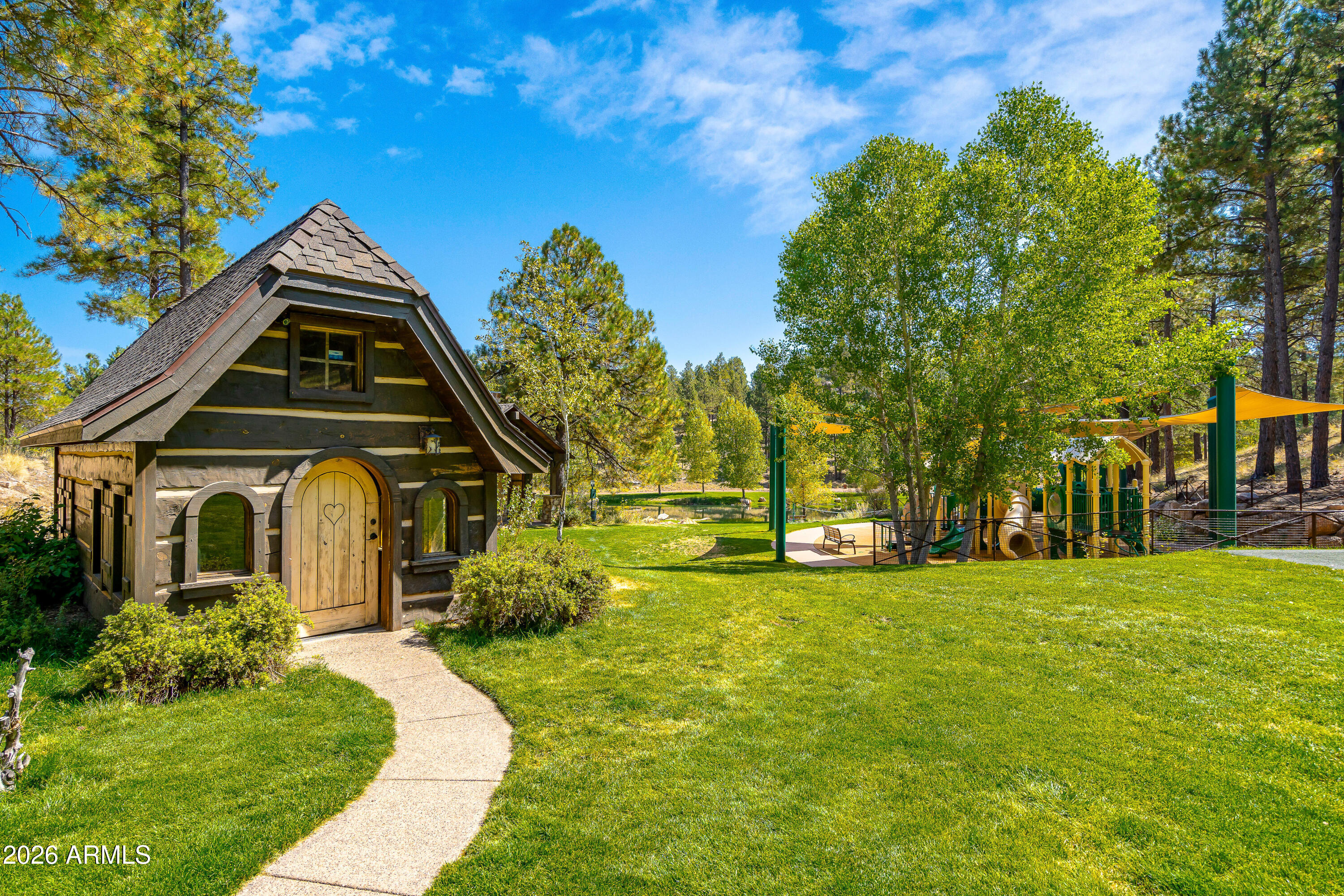 MOUNTAIN VISTA CONDOMINIUMS AT PINE CANYON - Residential