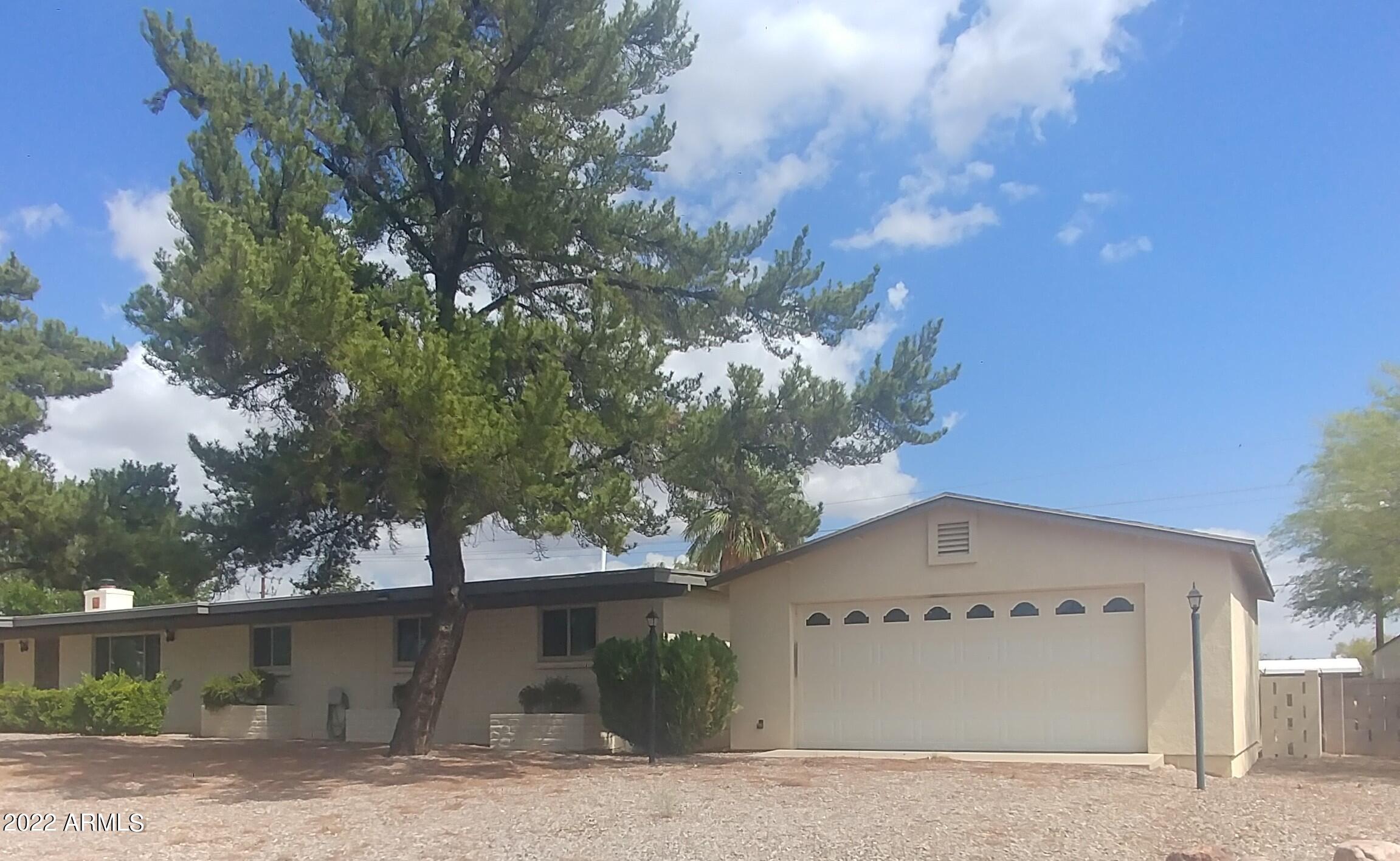 VILLAGE MEADOWS RANCH ESTATES - Residential