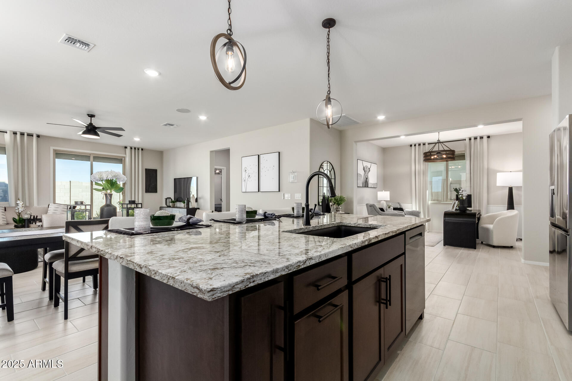 24312 W DUANE Lane