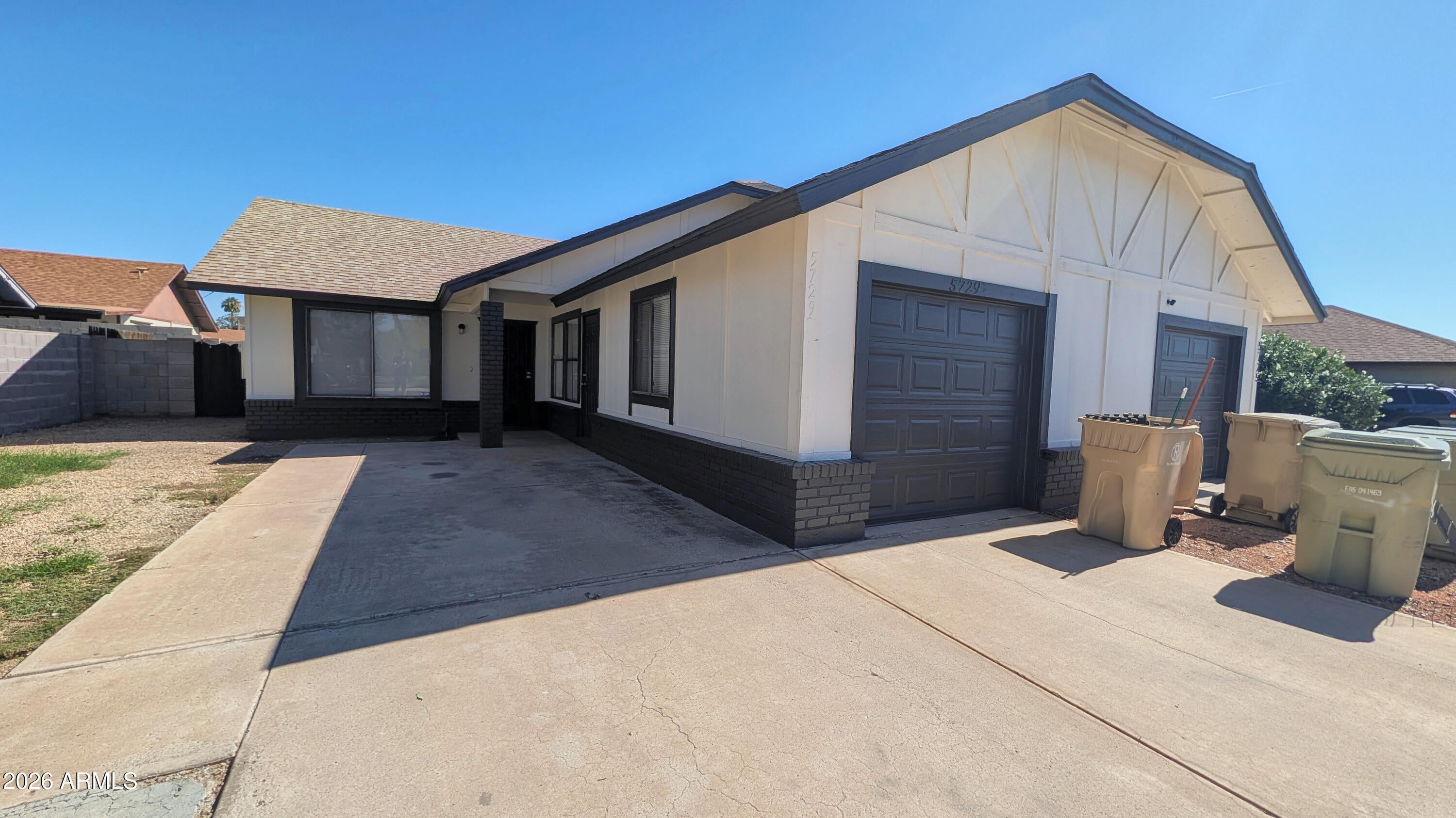 Homes for Sale in Queen Creek Arizona 1 5729 N 68th Avenue