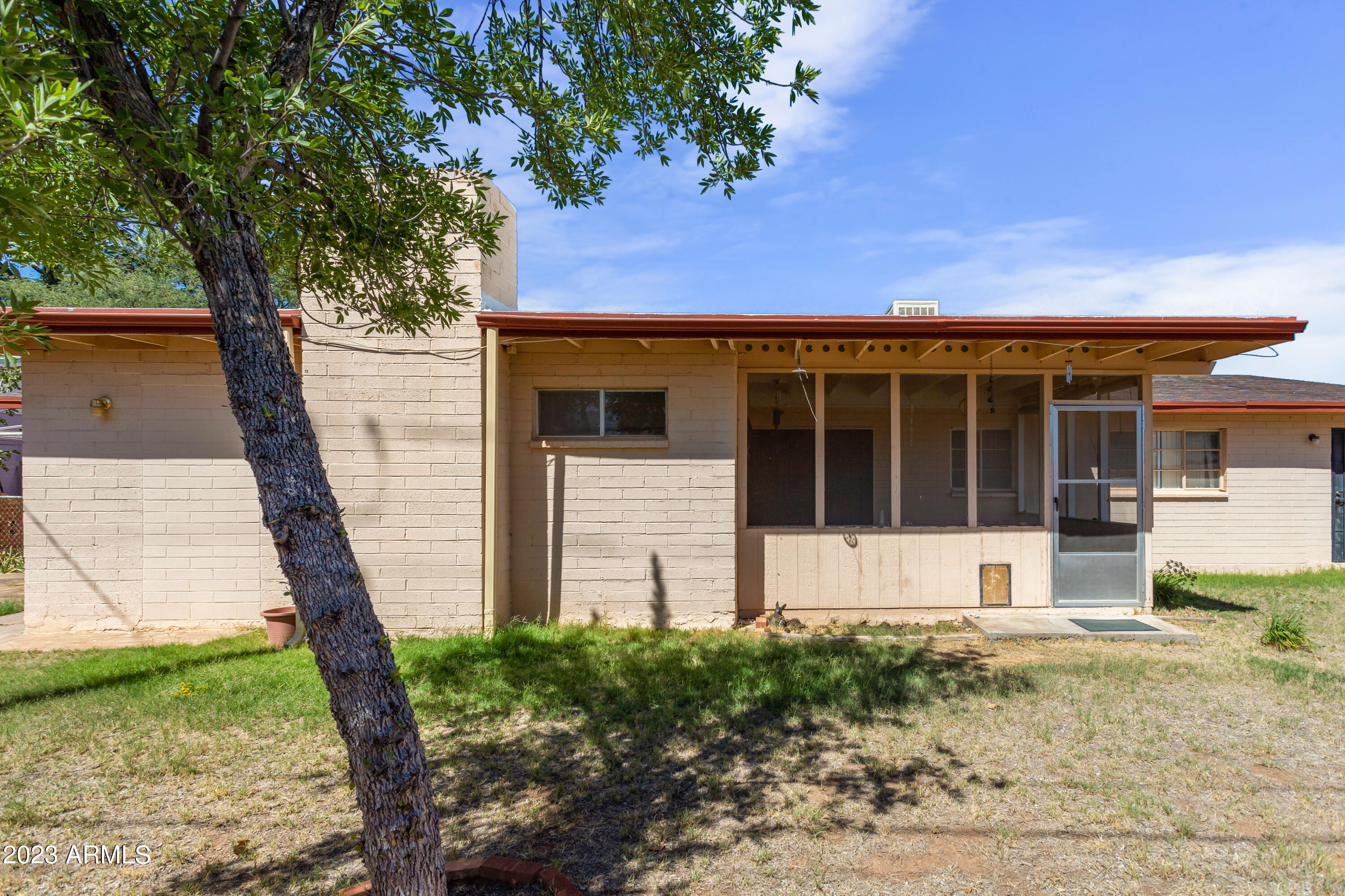 VILLAGE MEADOWS - Residential